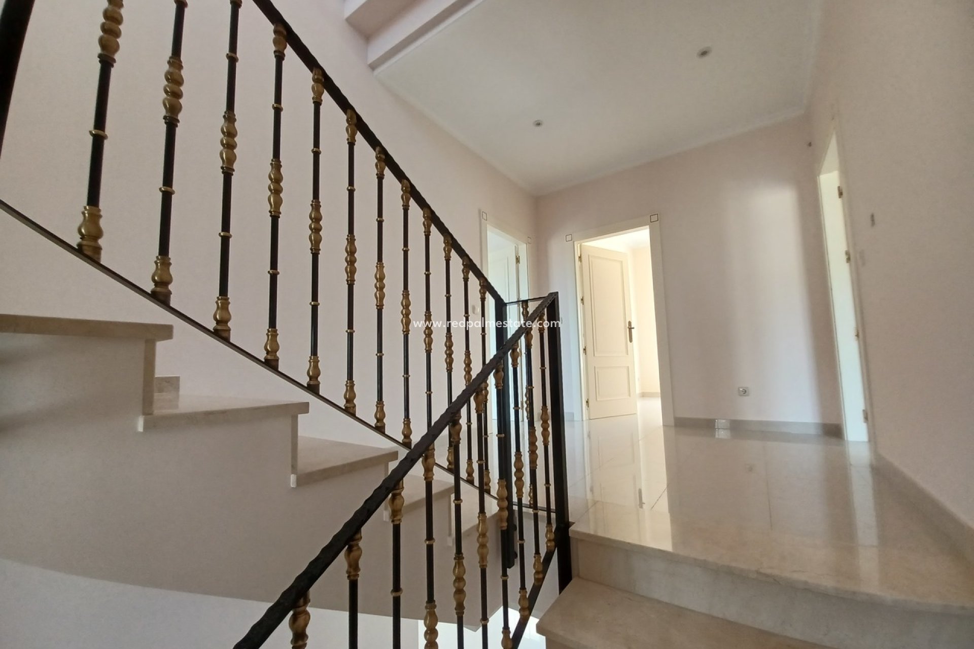 Reventa - Villa -
Orihuela Costa - Cabo Roig