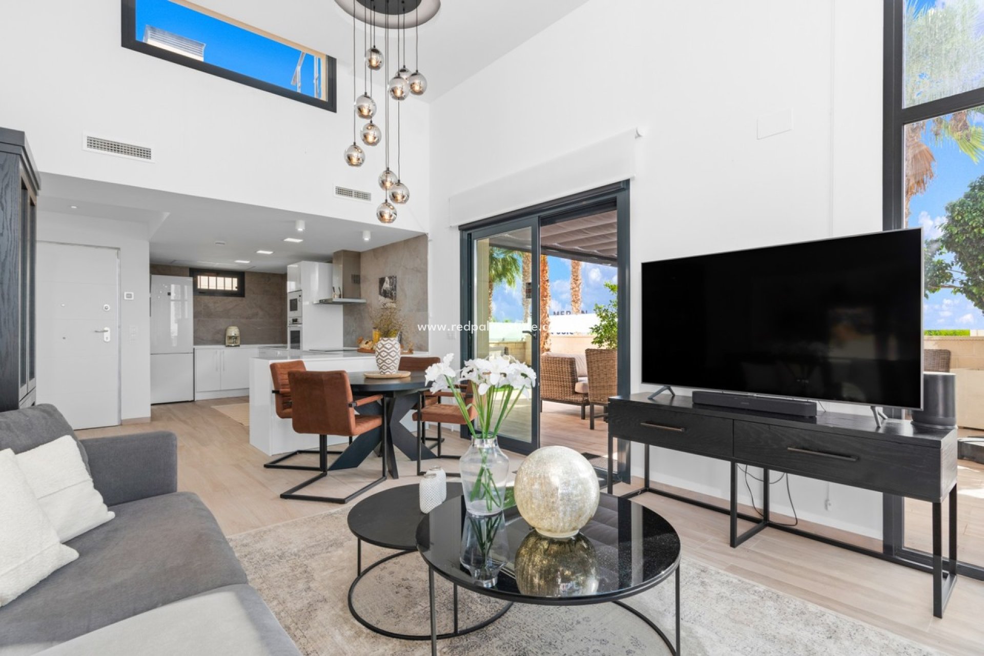 Reventa - Villa -
Orihuela Costa - Cabo Roig