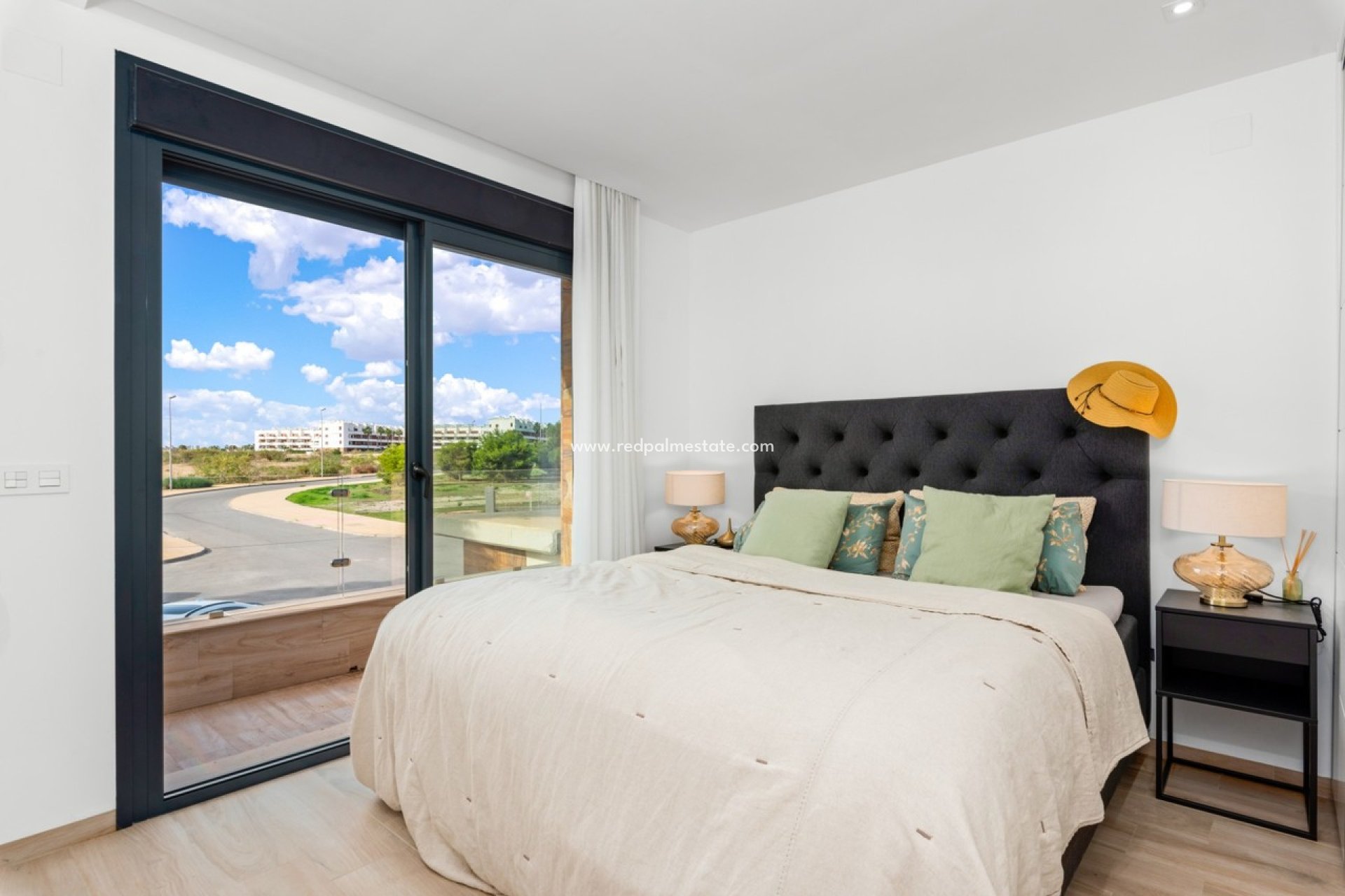 Reventa - Villa -
Orihuela Costa - Cabo Roig