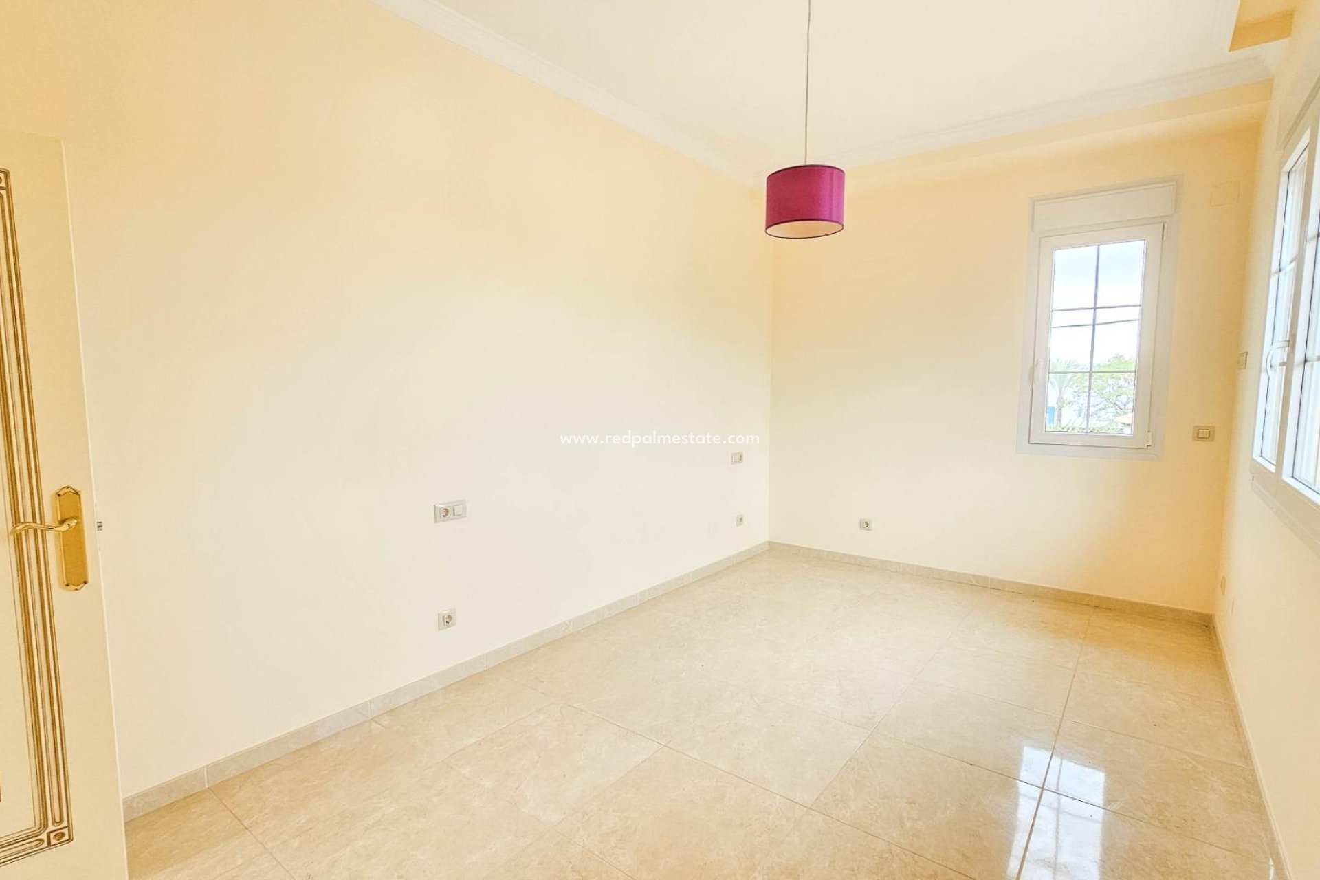 Reventa - Villa -
Orihuela Costa - Cabo Roig