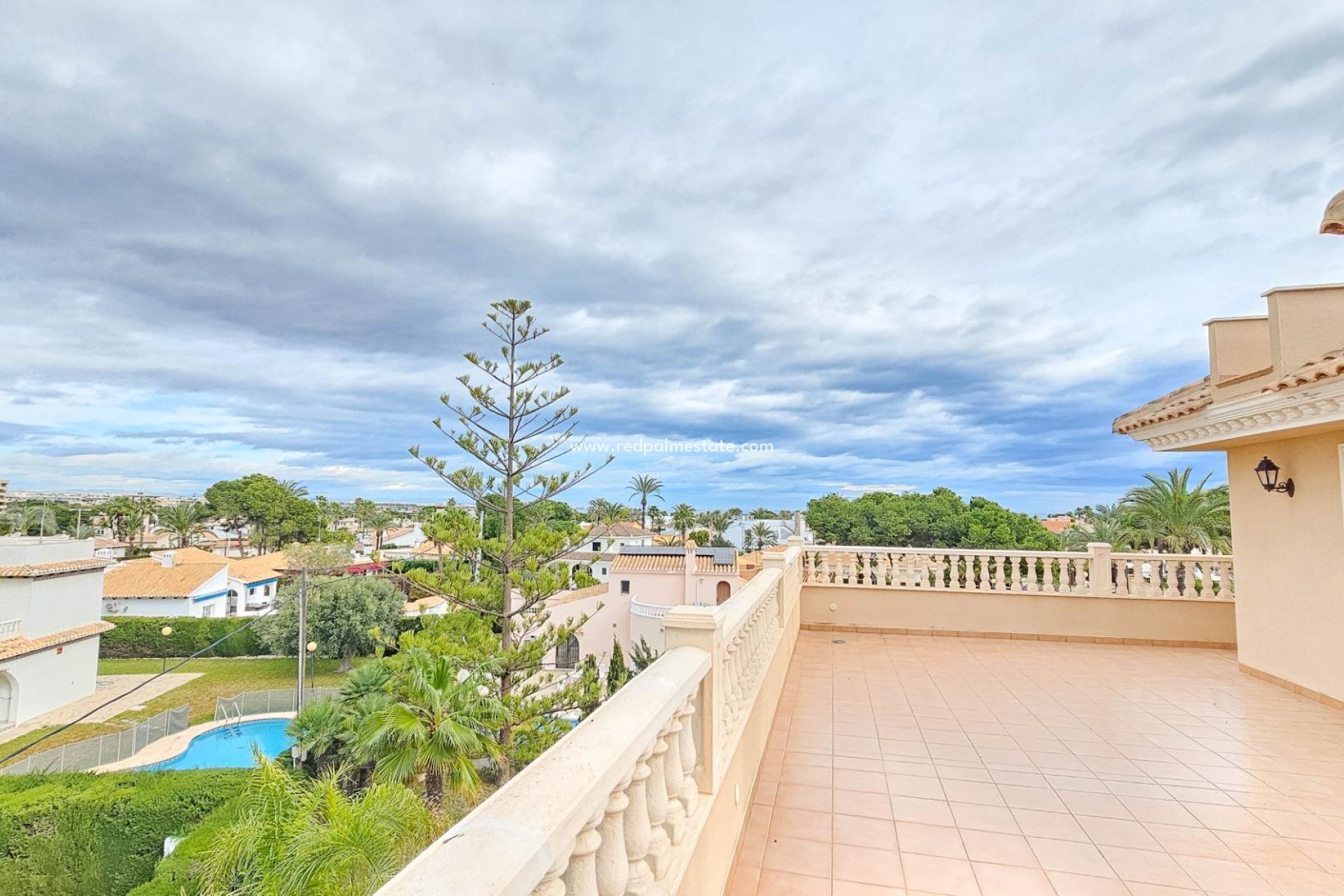 Reventa - Villa -
Orihuela Costa - Cabo Roig