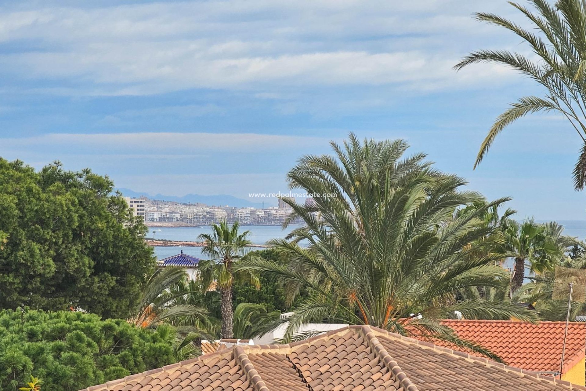 Reventa - Villa -
Orihuela Costa - Cabo Roig