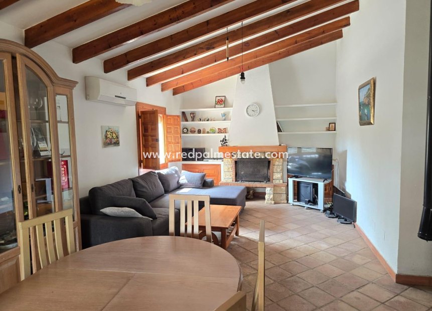 Reventa - Villa -
Orihuela Costa - Cabo Roig