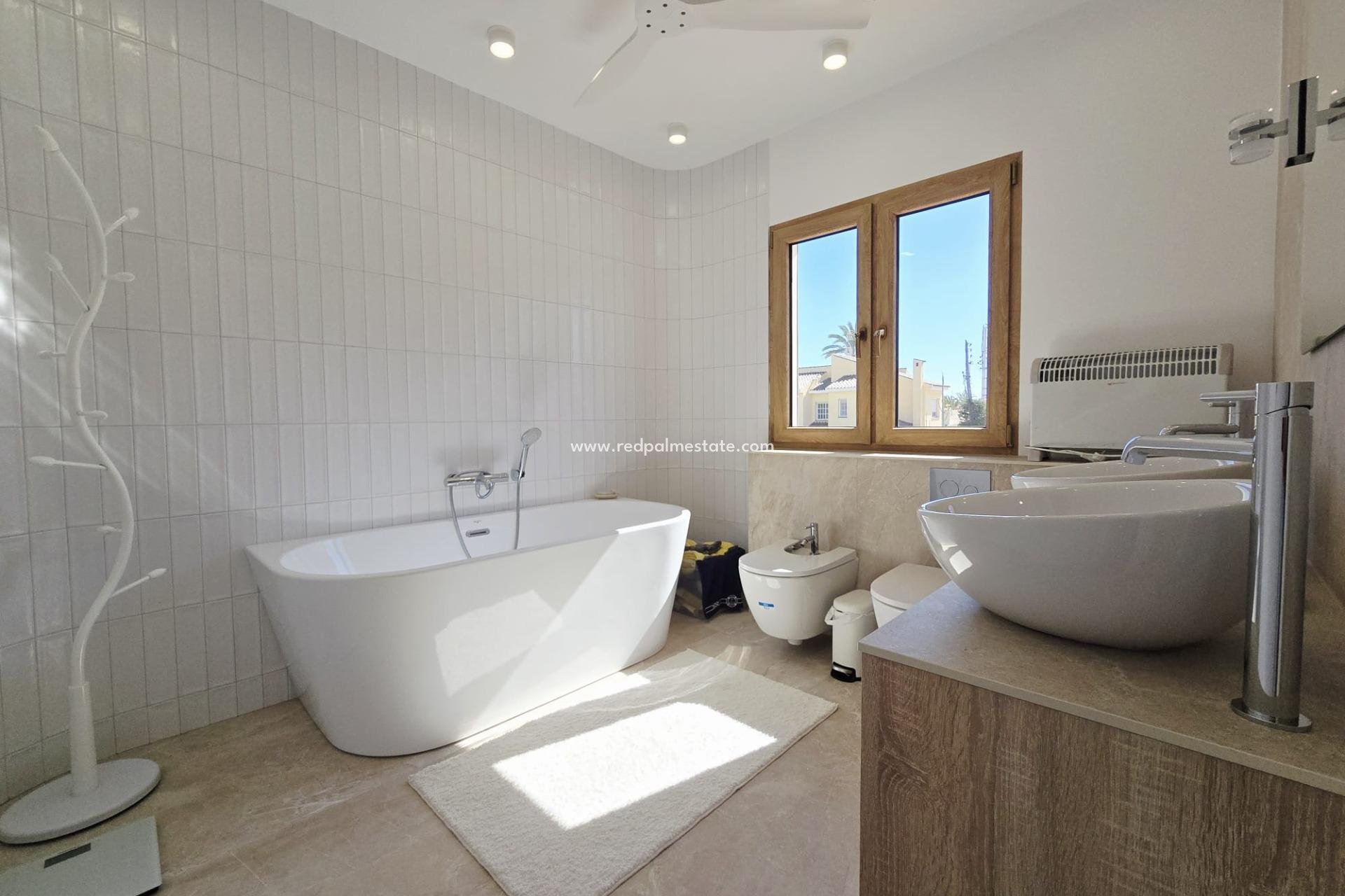 Reventa - Villa -
Orihuela Costa - Cabo Roig