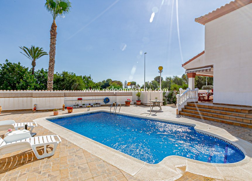 Reventa - Villa -
Orihuela Costa - Campoamor Golf