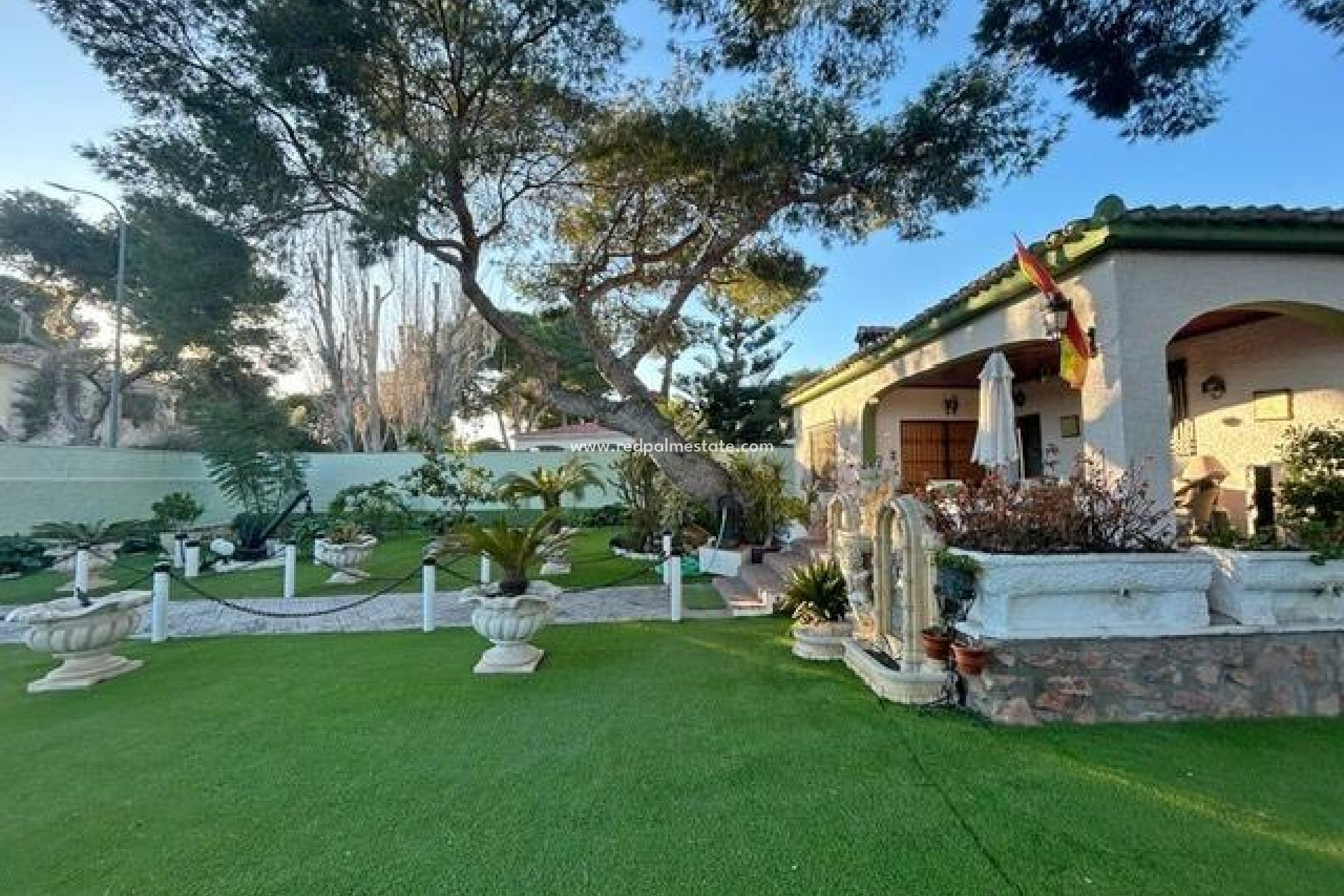 Reventa - Villa -
Orihuela Costa - Campoamor