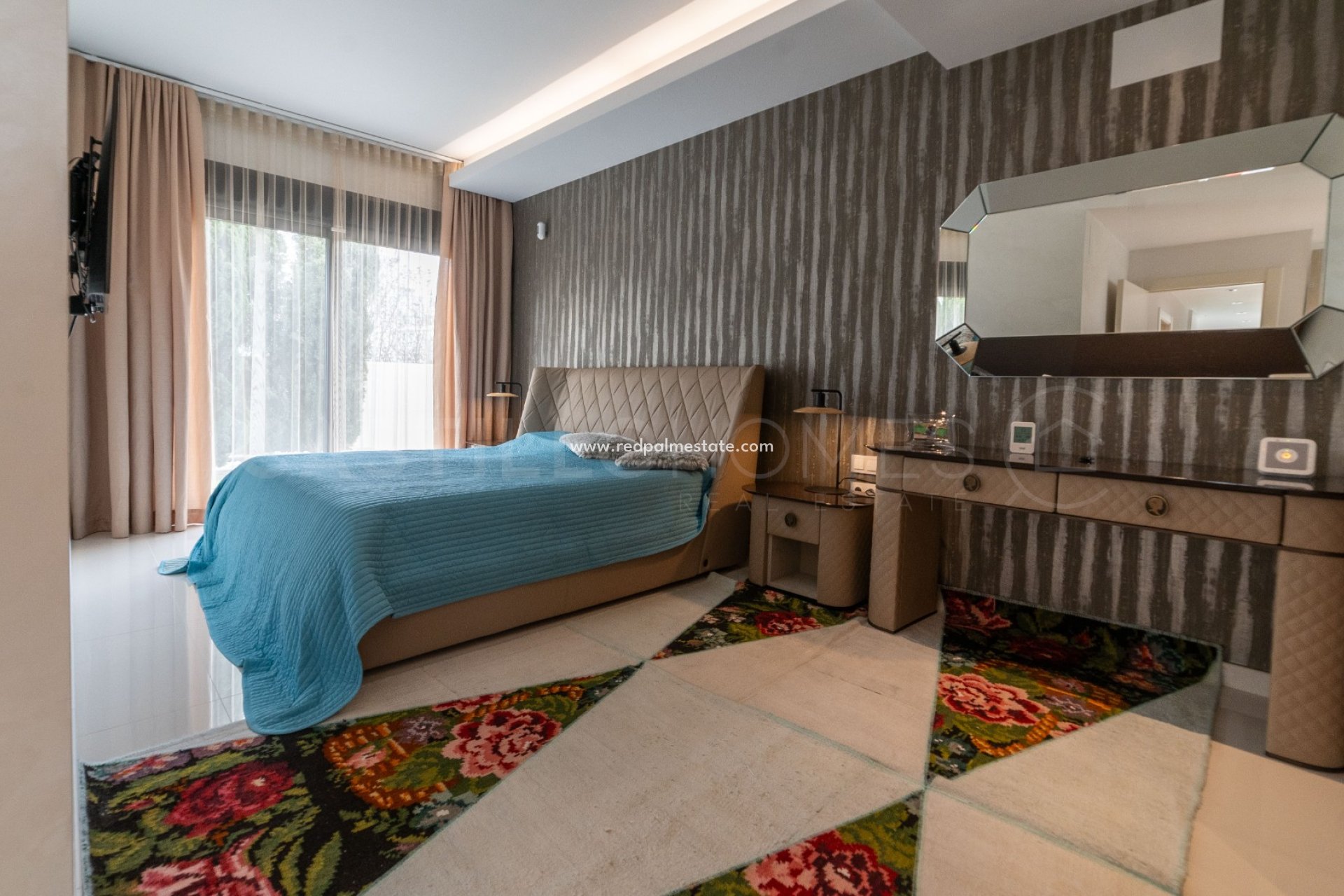 Reventa - Villa -
Orihuela Costa - Campoamor