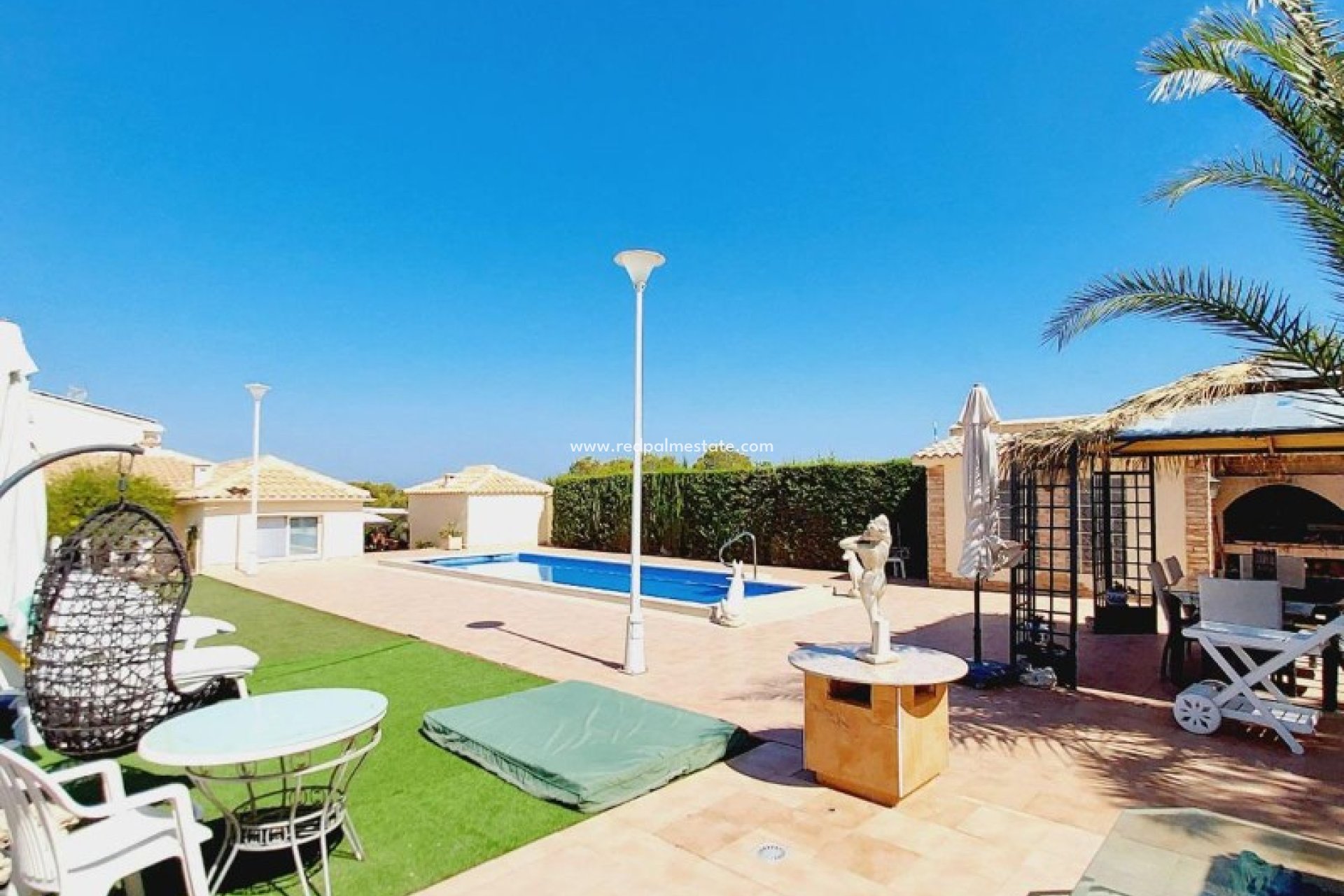 Reventa - Villa -
Orihuela Costa - Campoamor