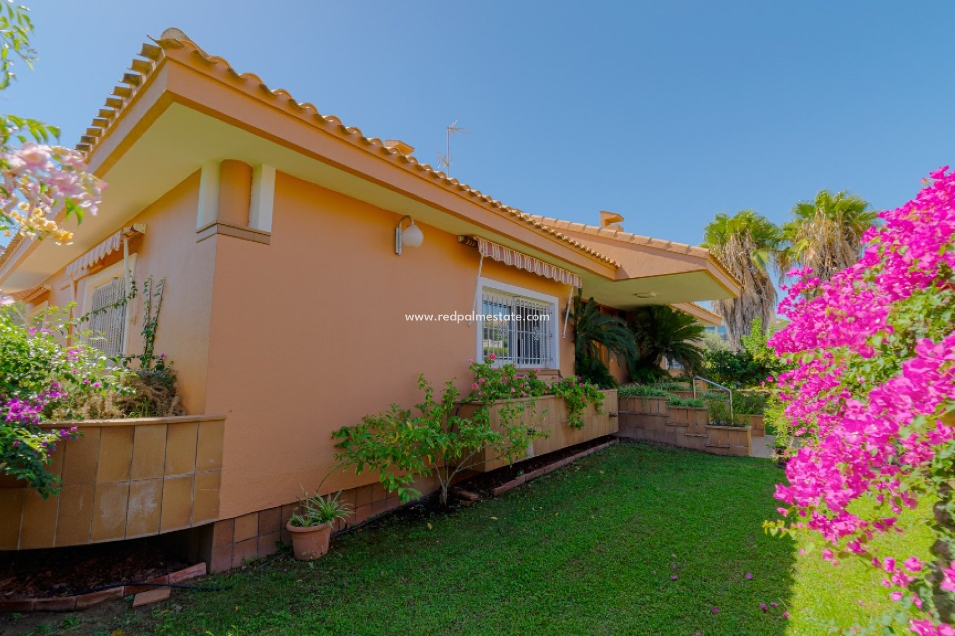 Reventa - Villa -
Orihuela Costa - Campoamor