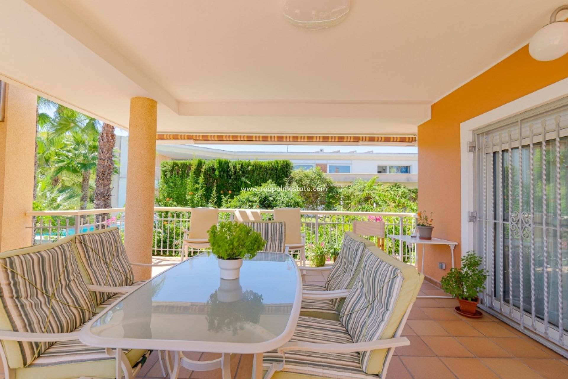 Reventa - Villa -
Orihuela Costa - Campoamor