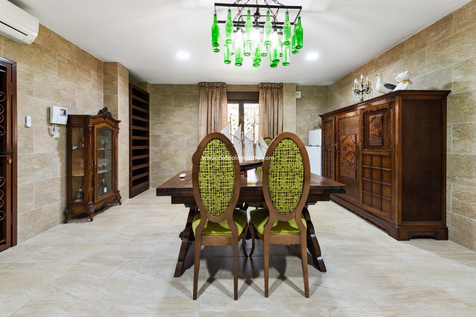 Reventa - Villa -
Orihuela Costa - Campoamor