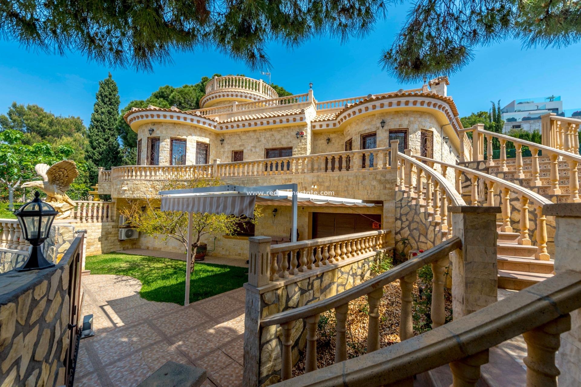 Reventa - Villa -
Orihuela Costa - Campoamor