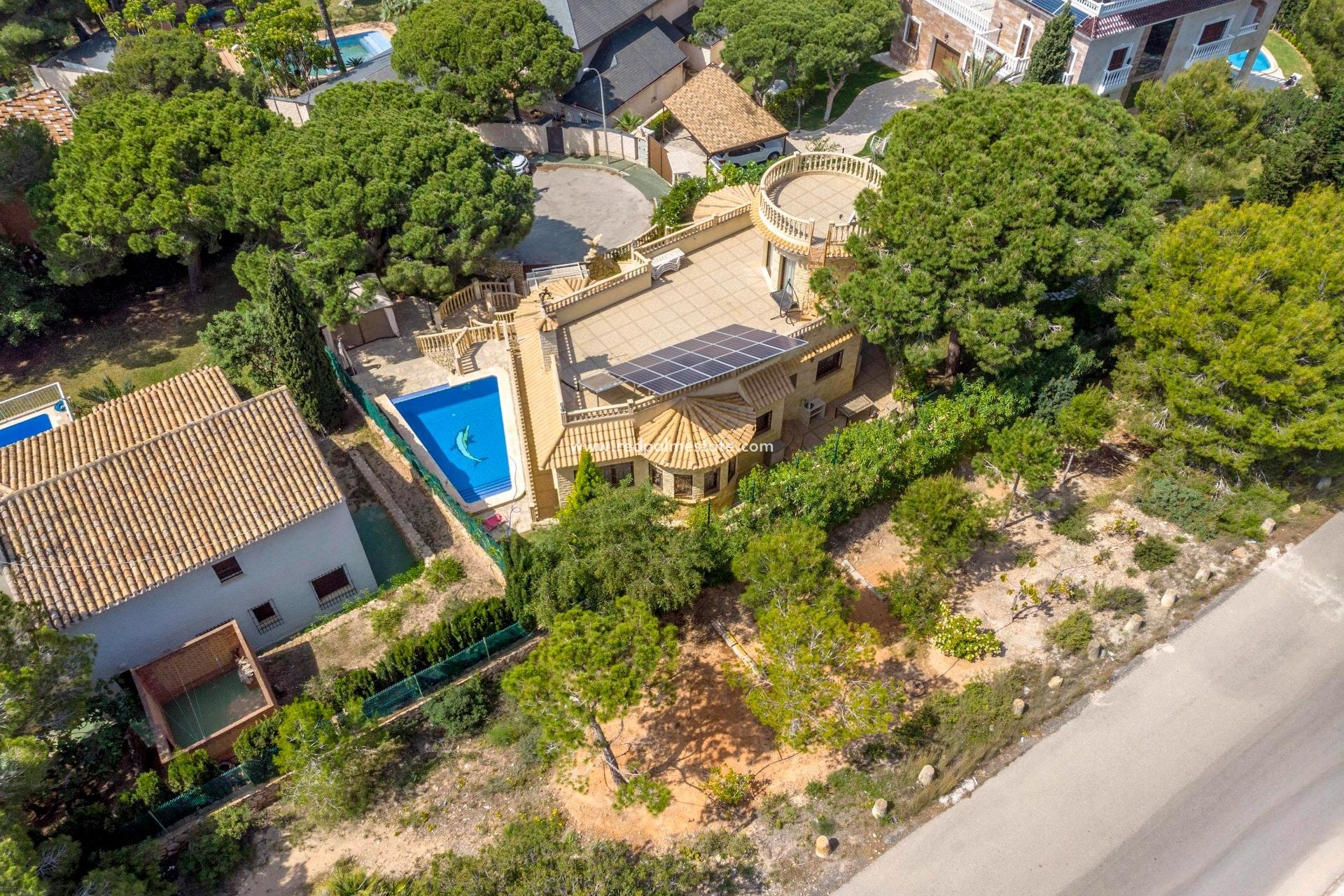 Reventa - Villa -
Orihuela Costa - Campoamor