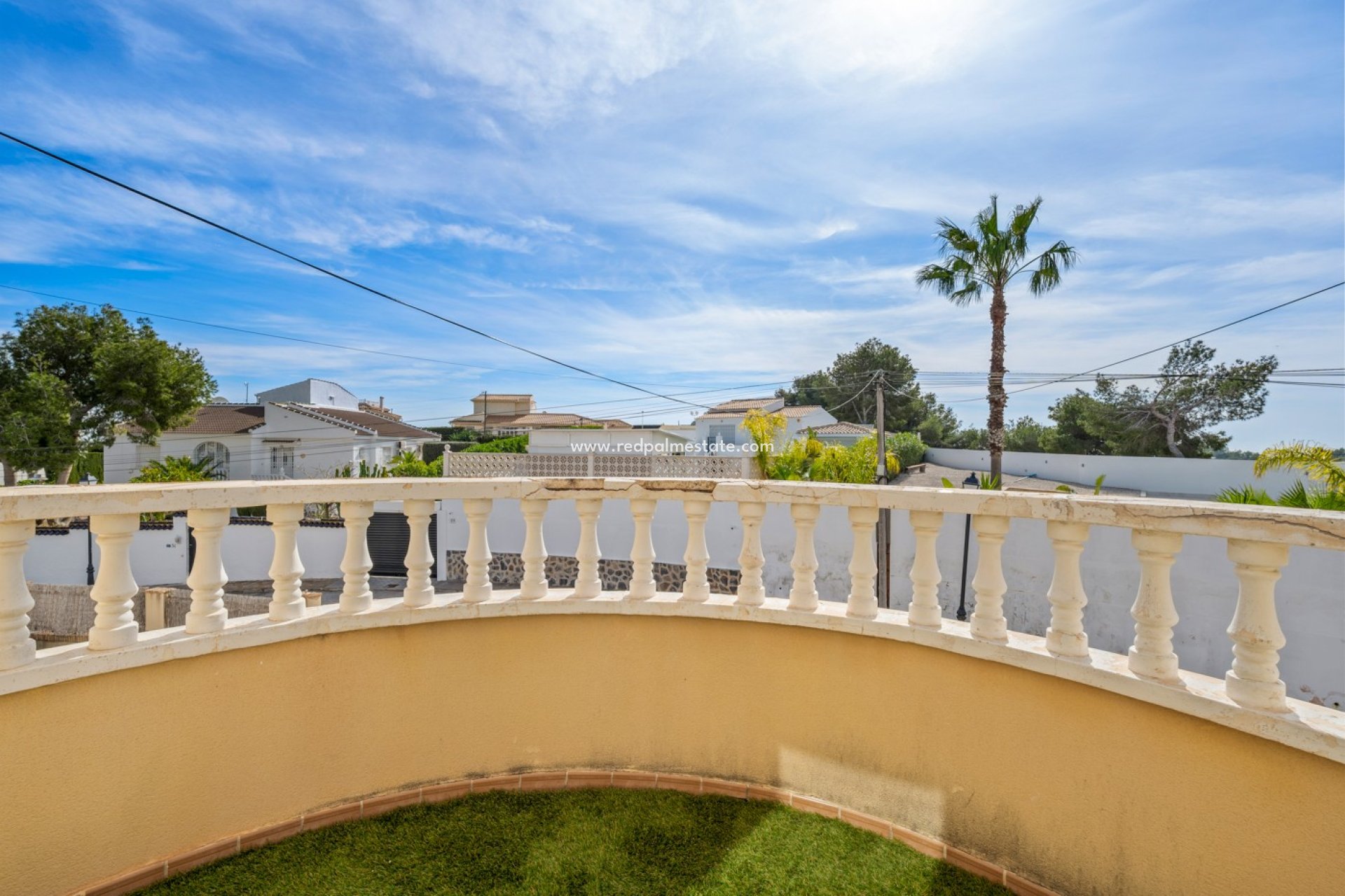 Reventa - Villa -
Orihuela Costa - Castillo de Don Juan