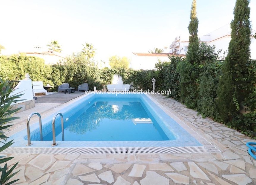 Reventa - Villa -
Orihuela Costa - Costa Blanca