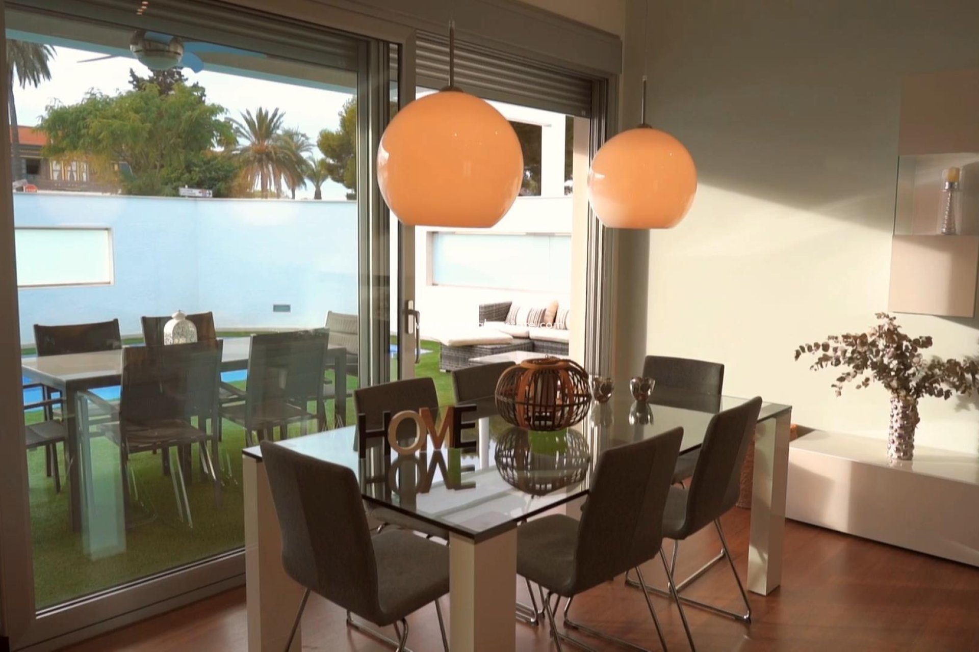 Reventa - Villa -
Orihuela Costa - Costa Blanca