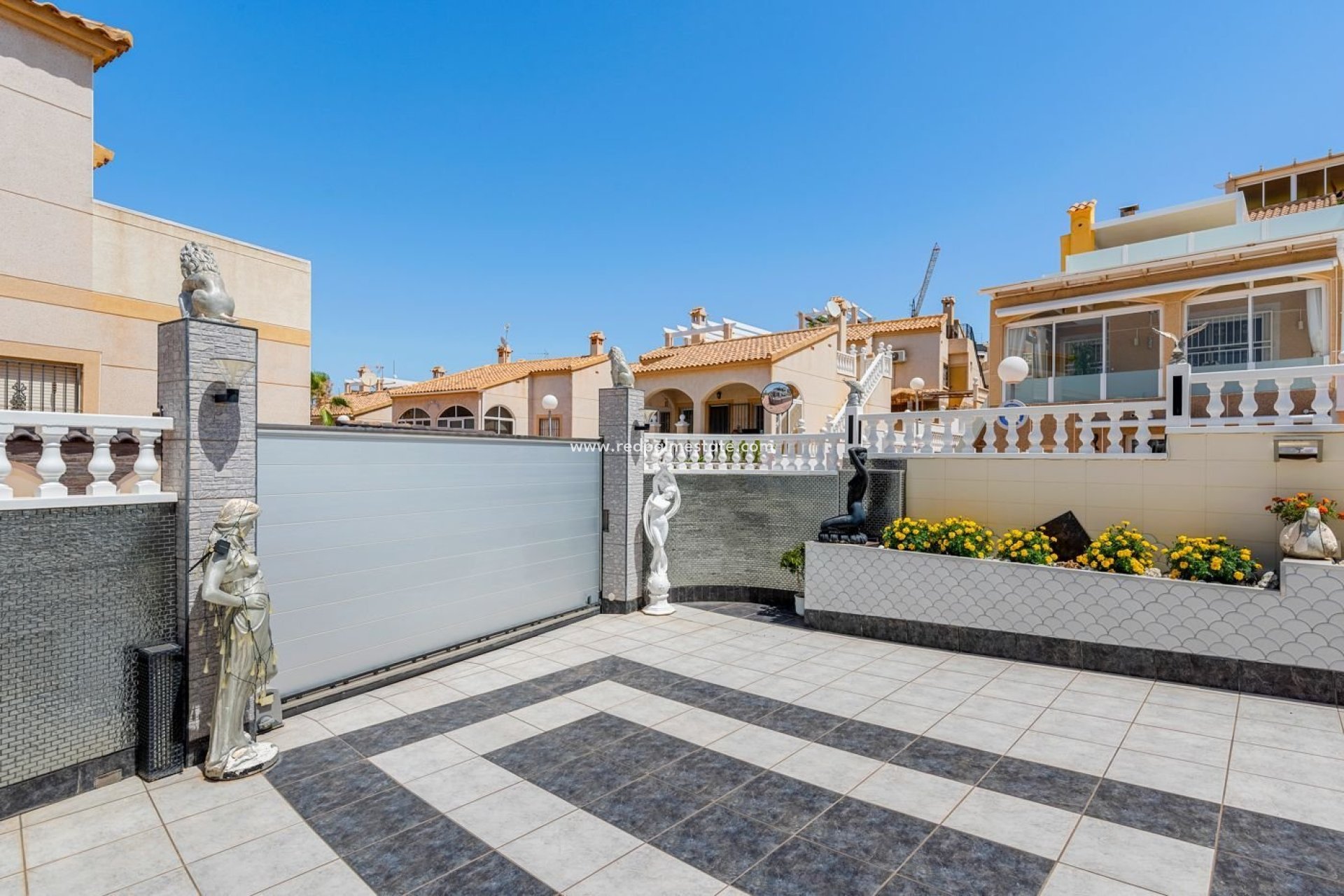 Reventa - Villa -
Orihuela Costa - Costa Blanca