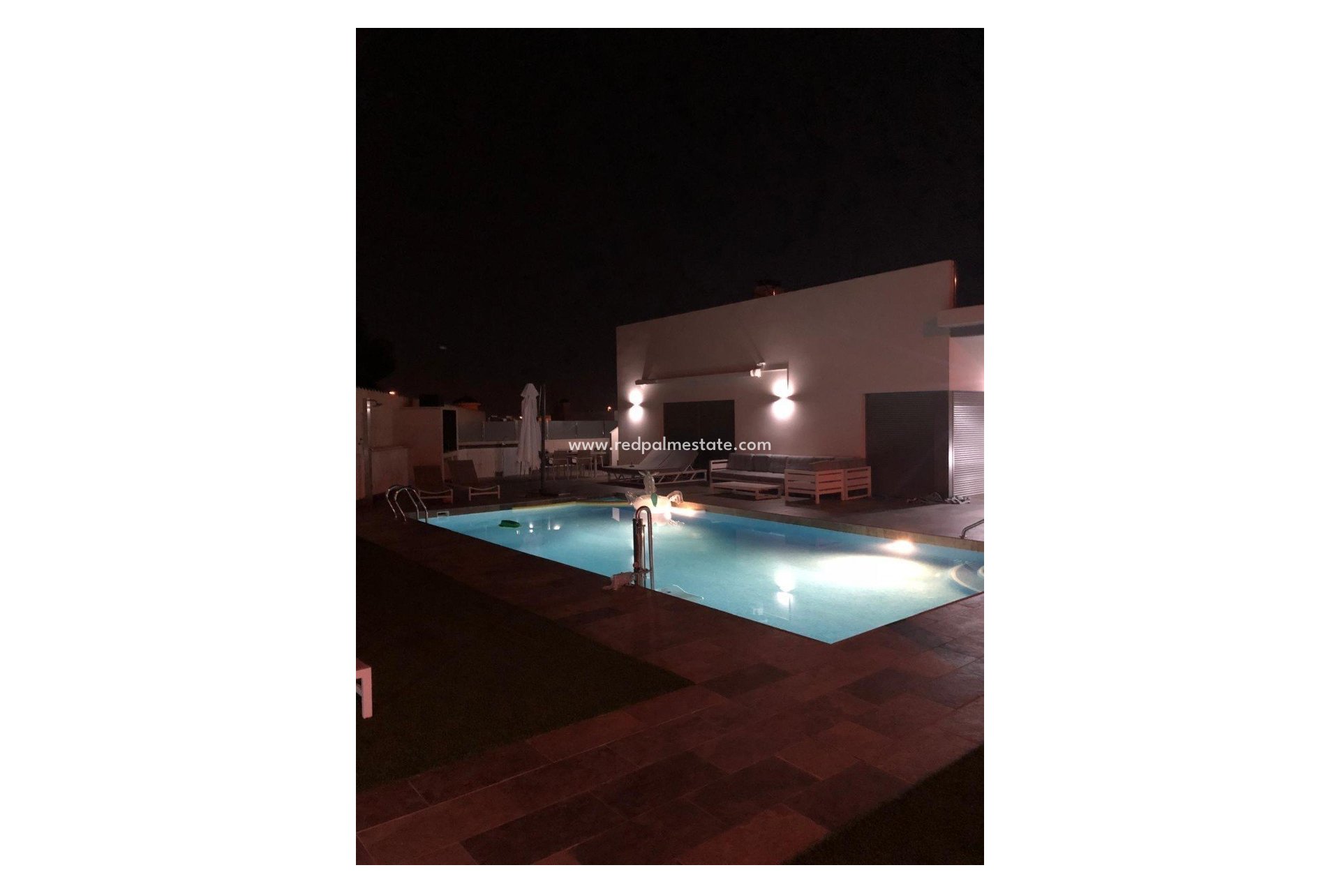 Reventa - Villa -
Orihuela Costa - Costa Blanca