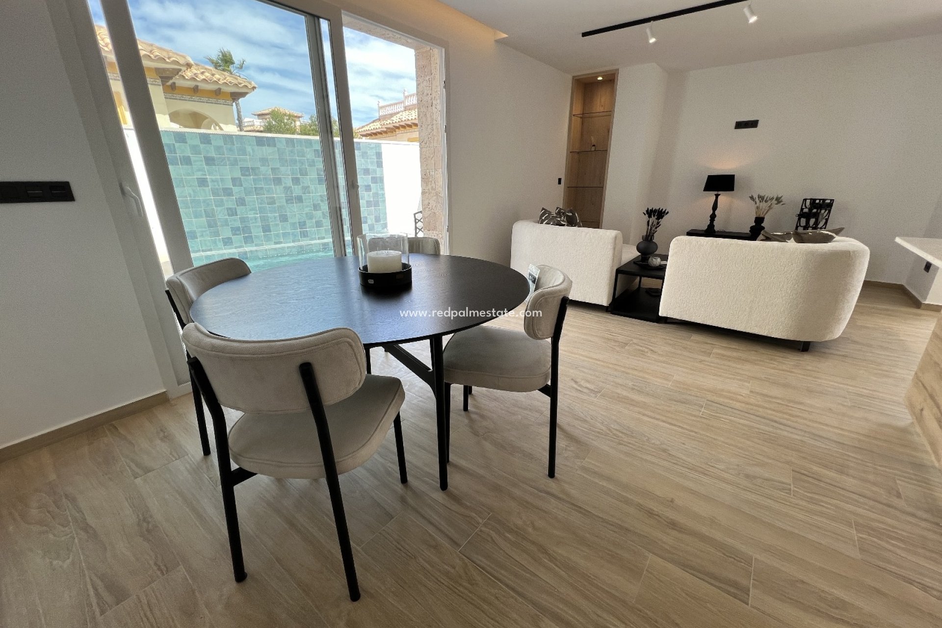 Reventa - Villa -
Orihuela Costa - Costa Blanca