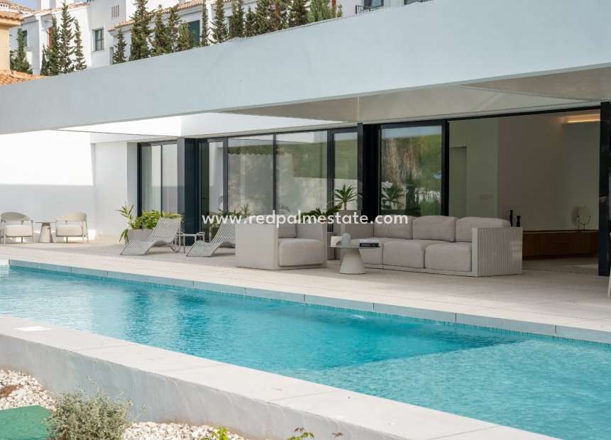 Reventa - Villa -
Orihuela Costa - Costa Blanca