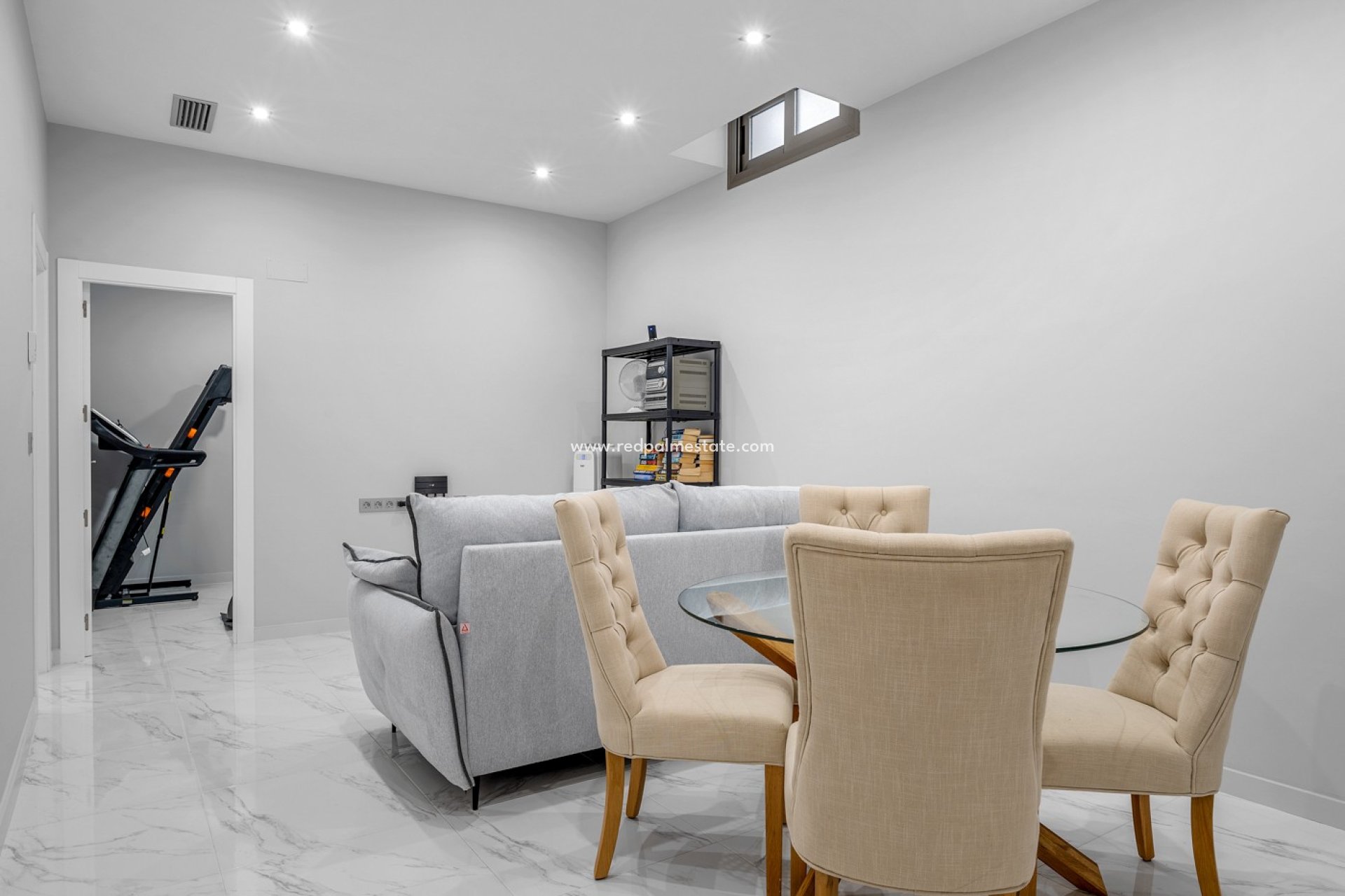 Reventa - Villa -
Orihuela Costa - Costa Blanca