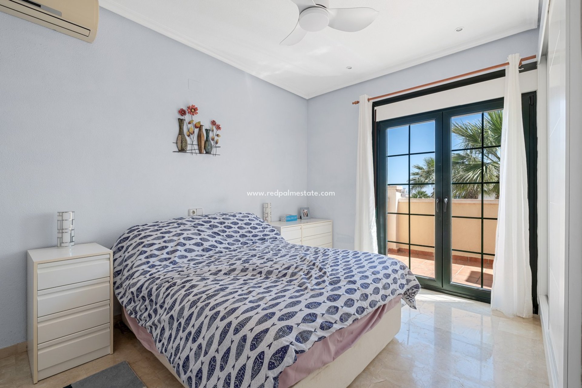 Reventa - Villa -
Orihuela Costa - Costa Blanca