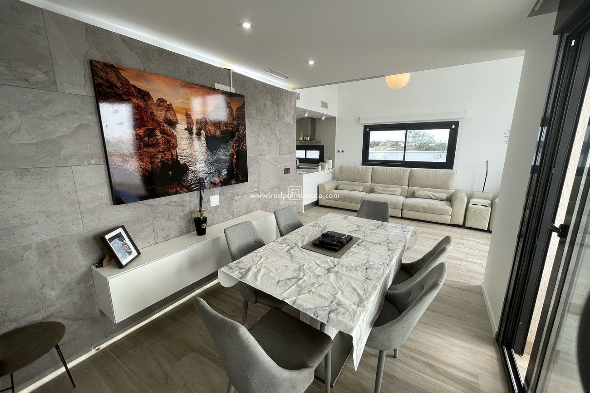 Reventa - Villa -
Orihuela Costa - Costa Blanca