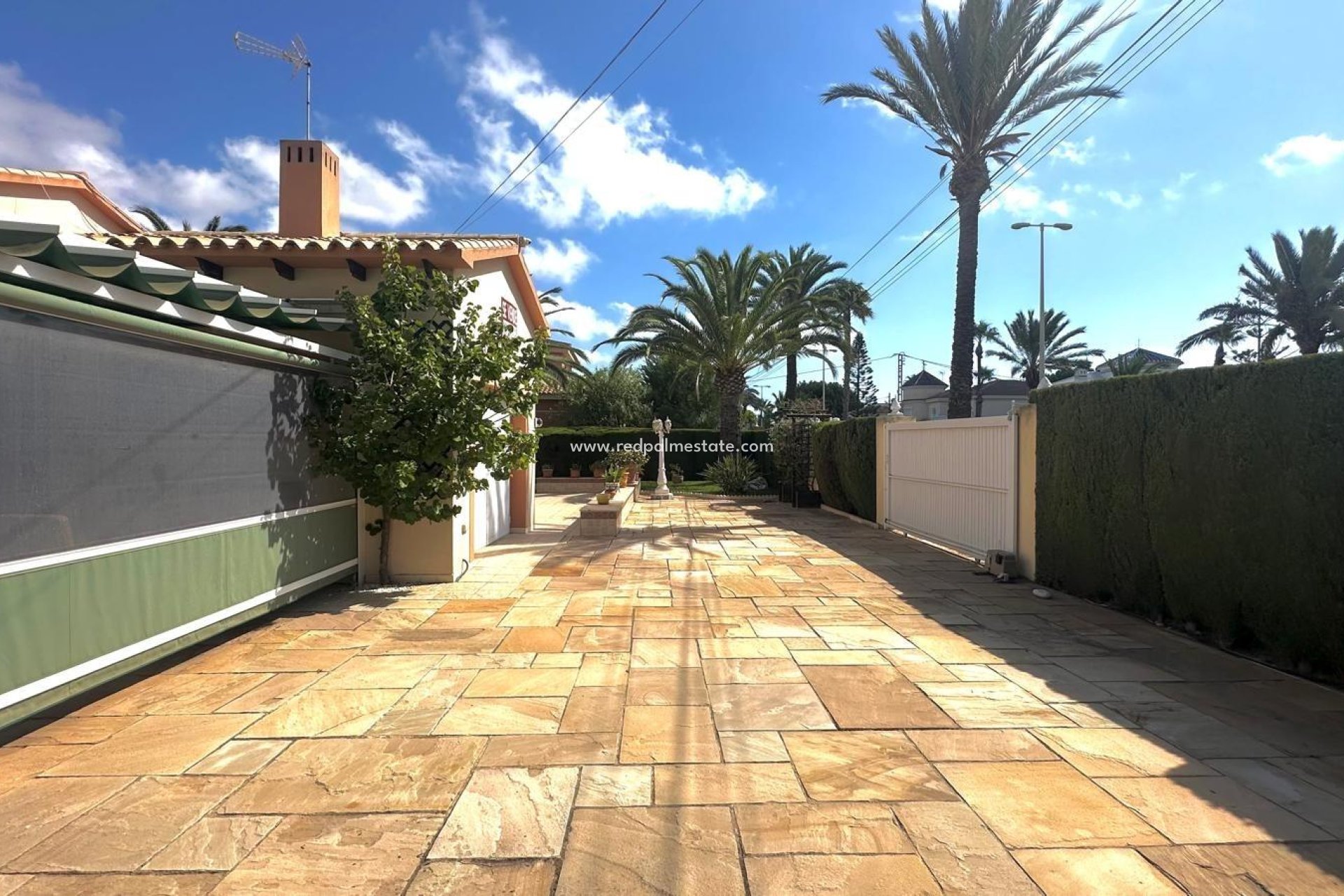 Reventa - Villa -
Orihuela Costa - Costa Blanca