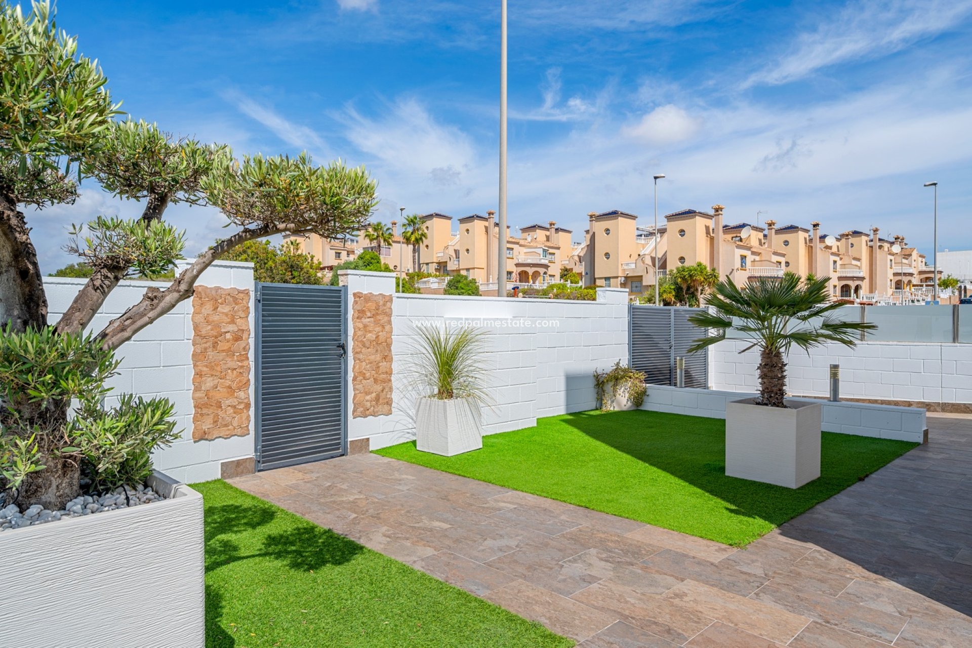 Reventa - Villa -
Orihuela Costa - Costa Blanca