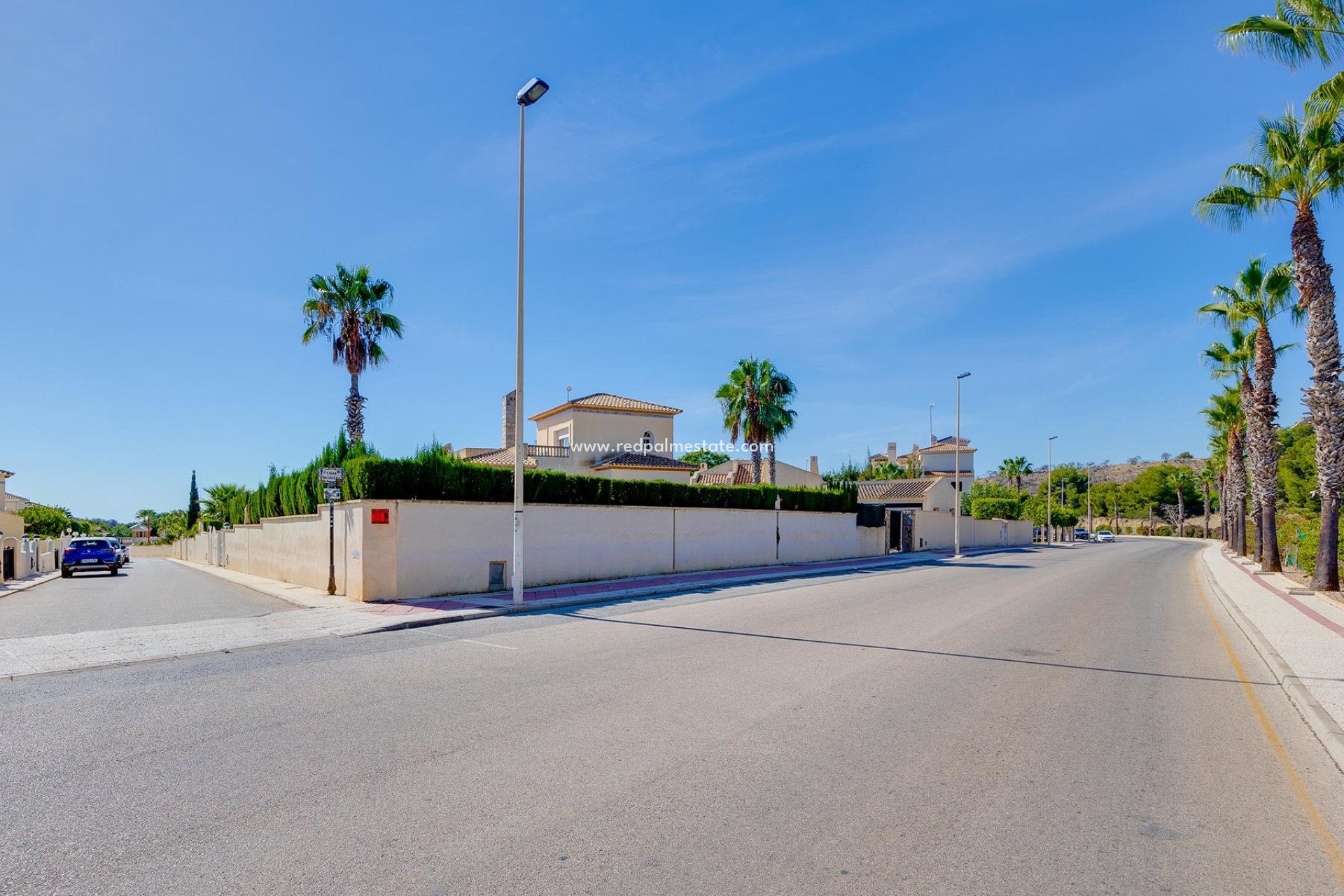 Reventa - Villa -
Orihuela Costa - Costa Blanca