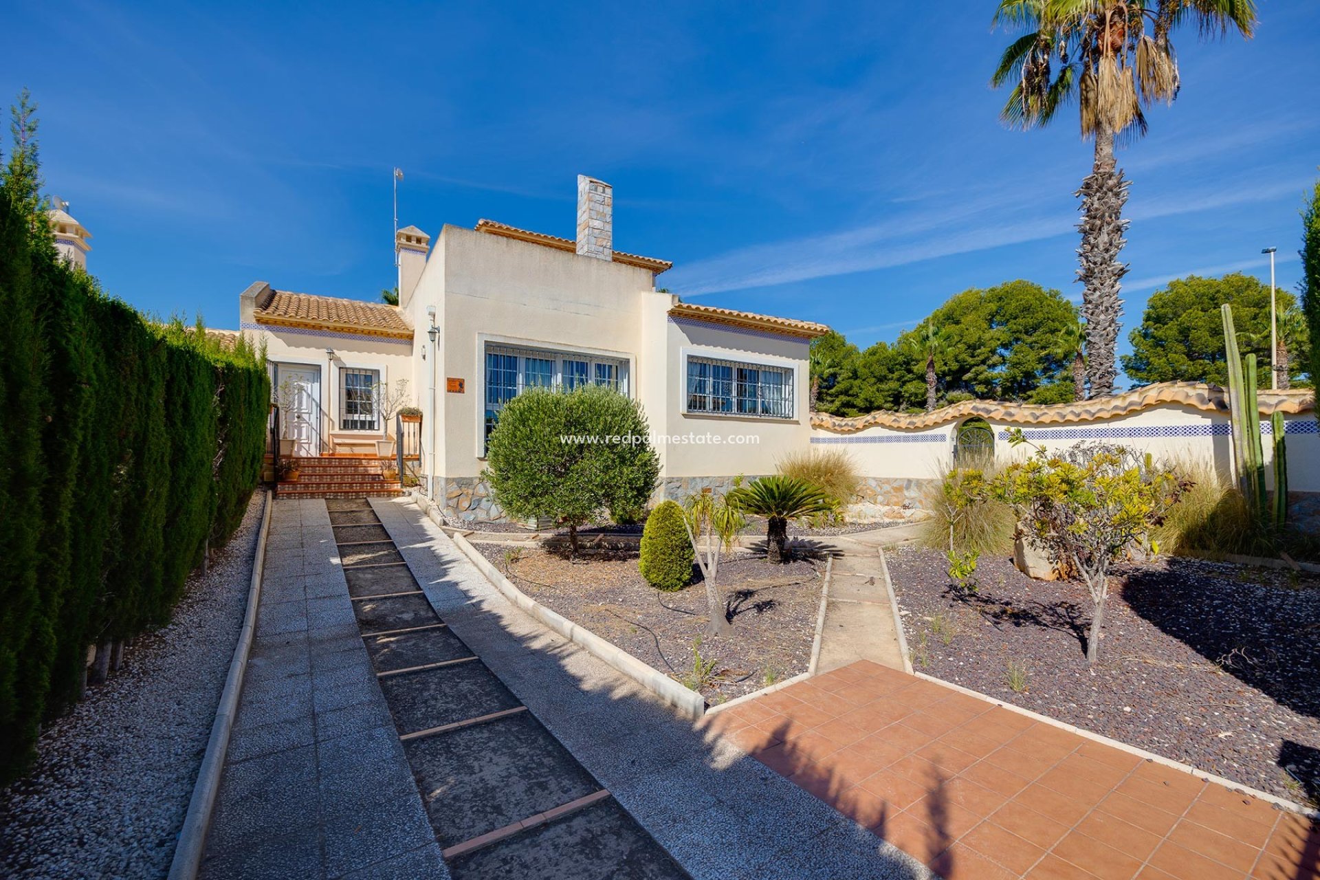 Reventa - Villa -
Orihuela Costa - Costa Blanca