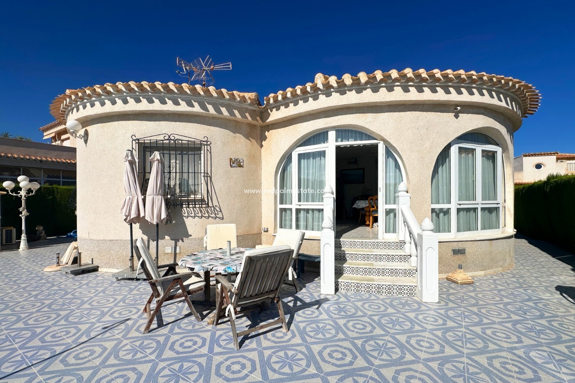 Reventa - Villa -
Orihuela Costa - Costa Blanca