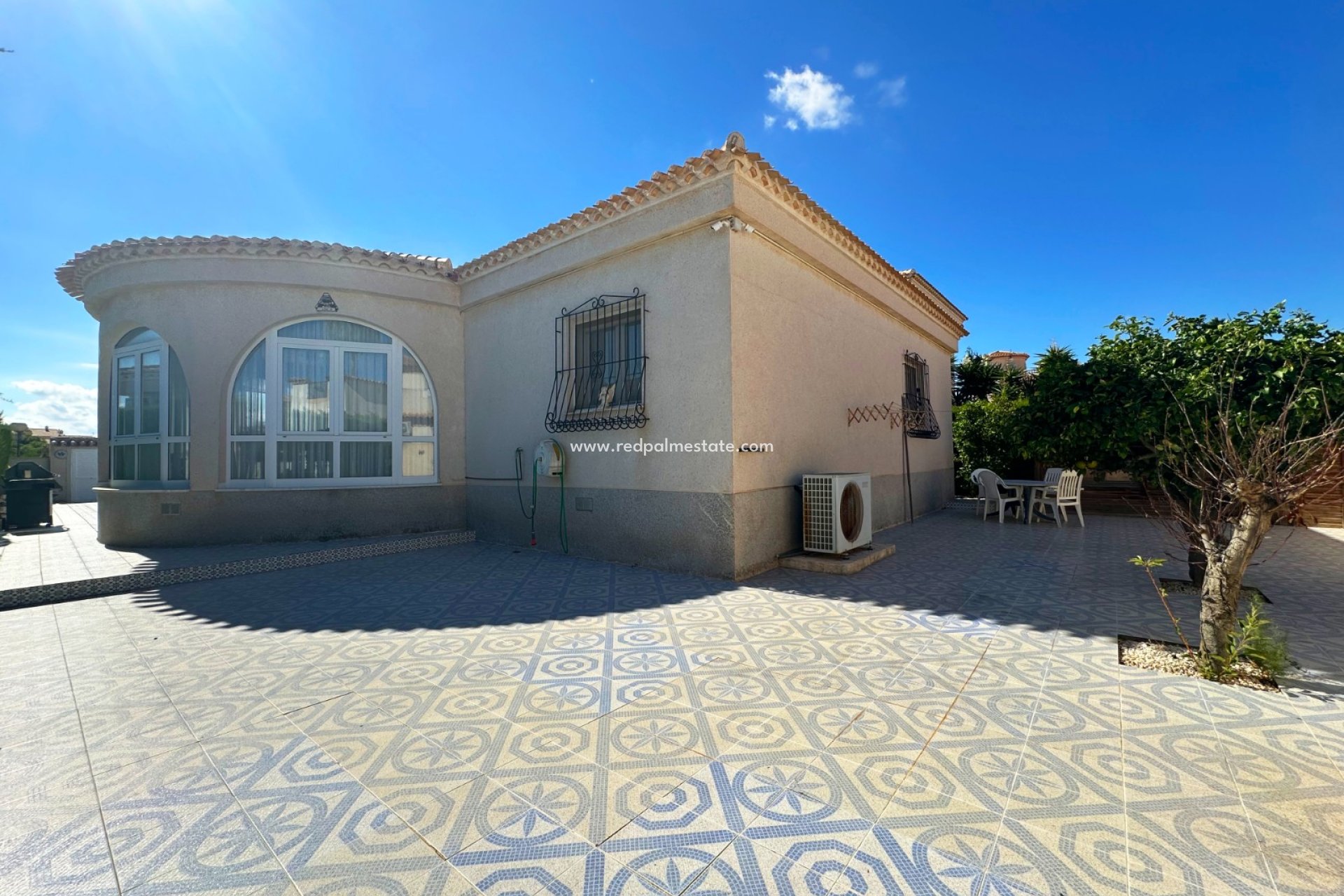 Reventa - Villa -
Orihuela Costa - Costa Blanca