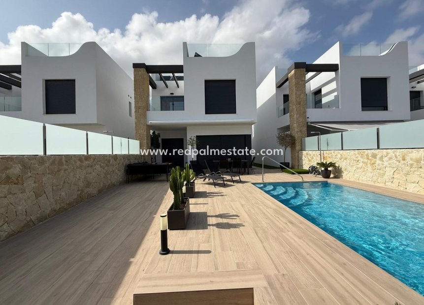 Reventa - Villa -
Orihuela Costa - Costa Blanca