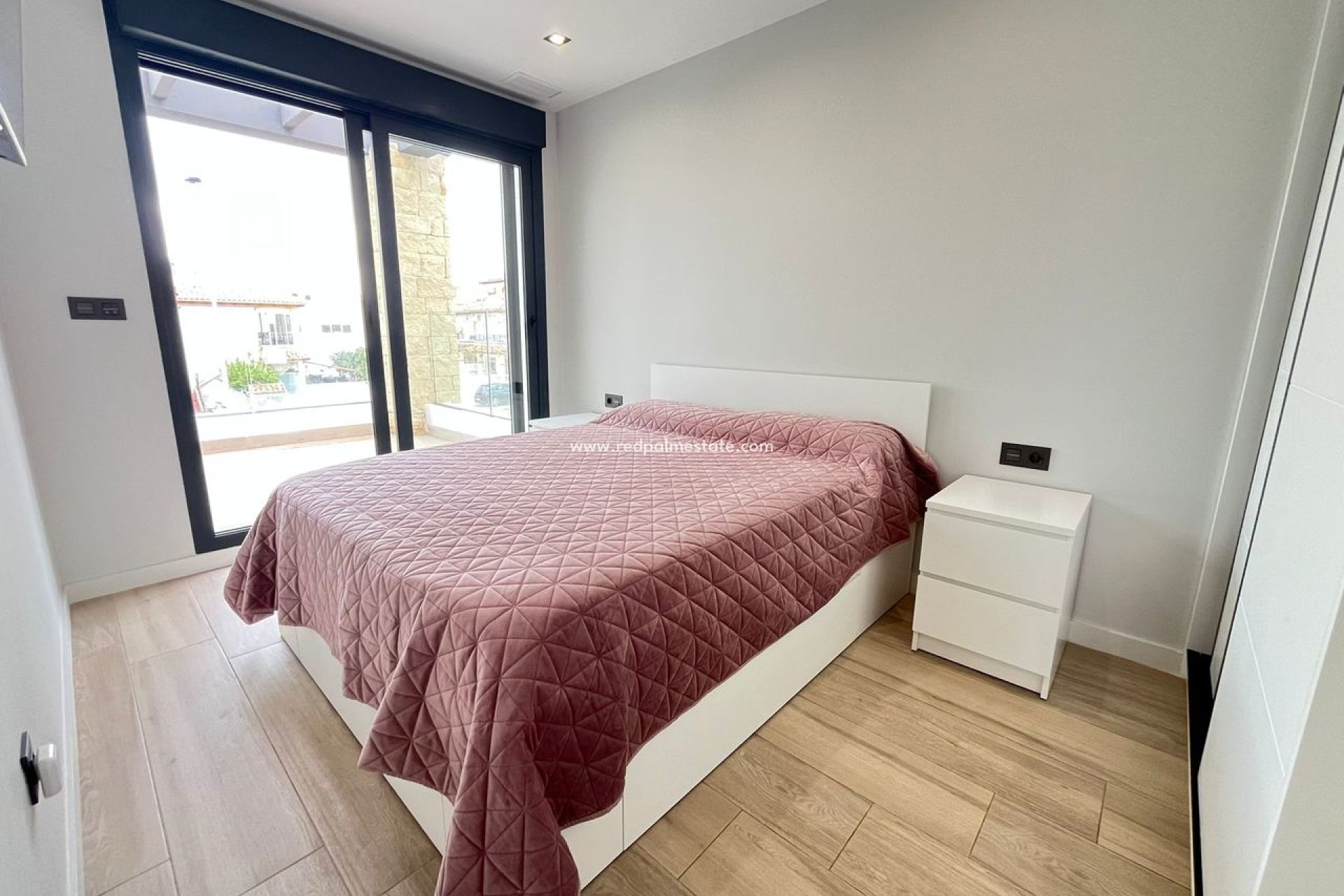 Reventa - Villa -
Orihuela Costa - Costa Blanca