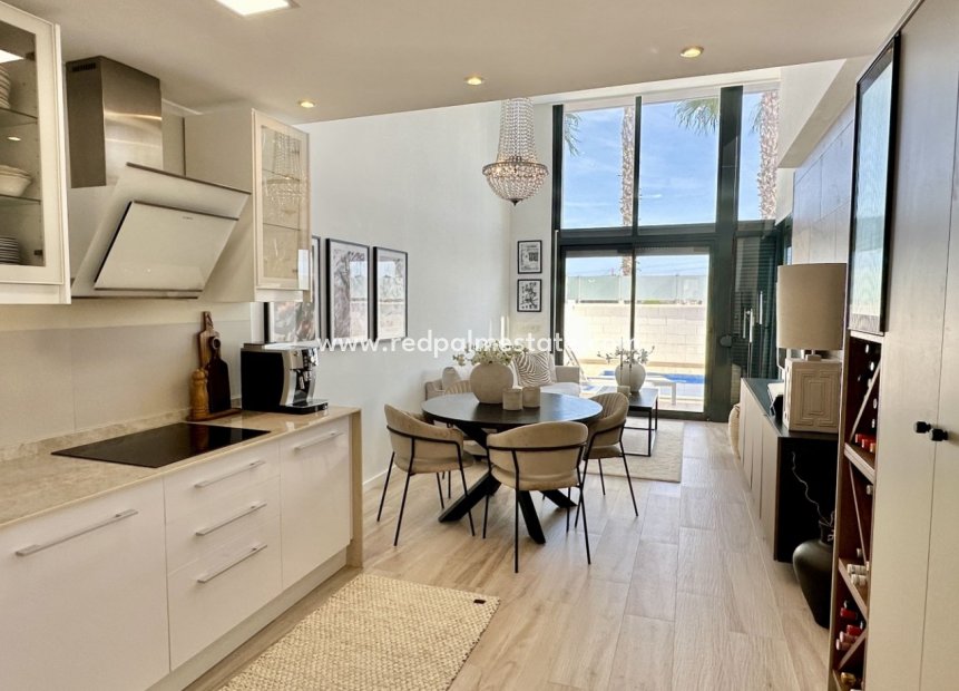 Reventa - Villa -
Orihuela Costa - Costa Blanca