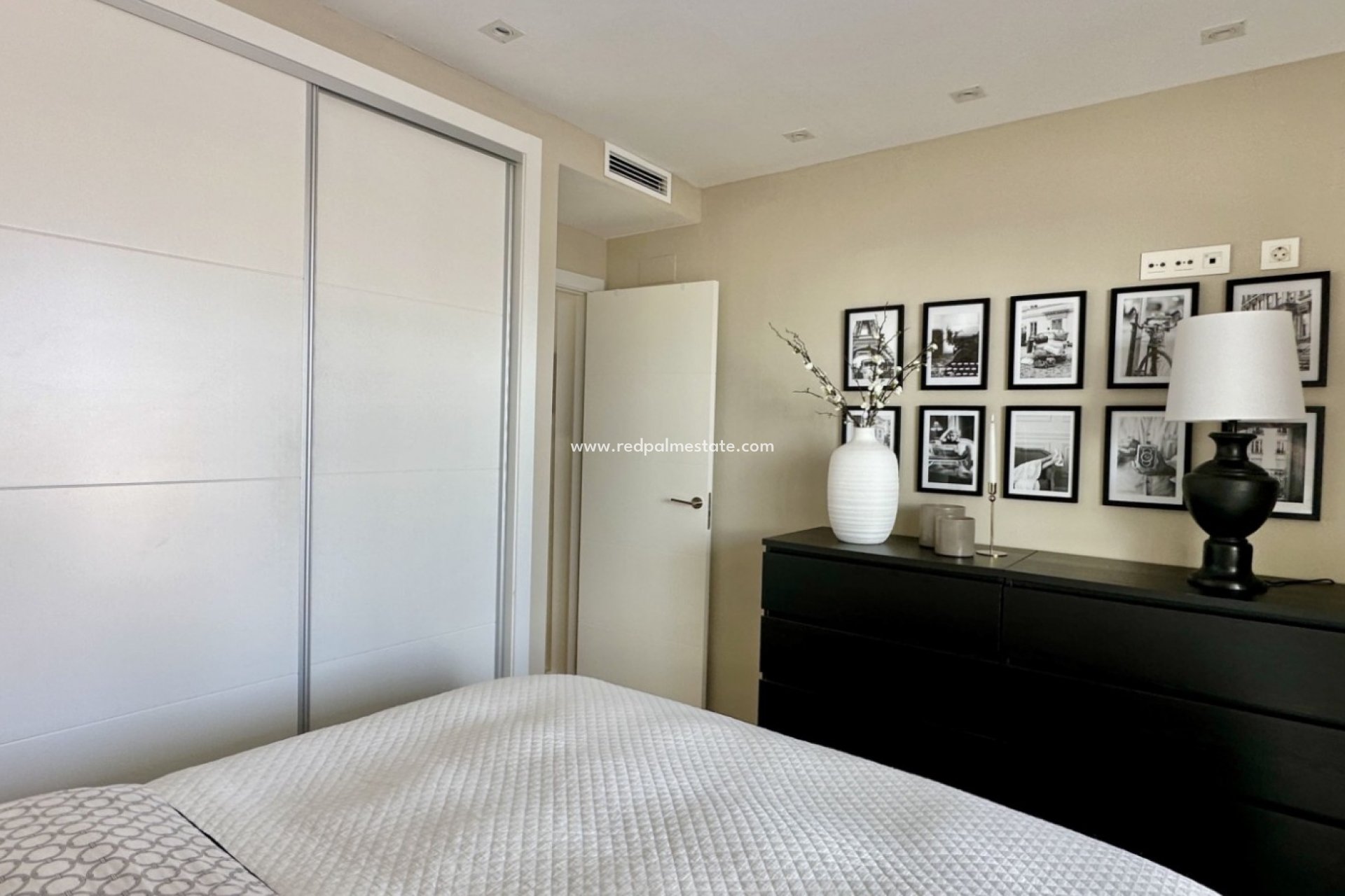 Reventa - Villa -
Orihuela Costa - Costa Blanca