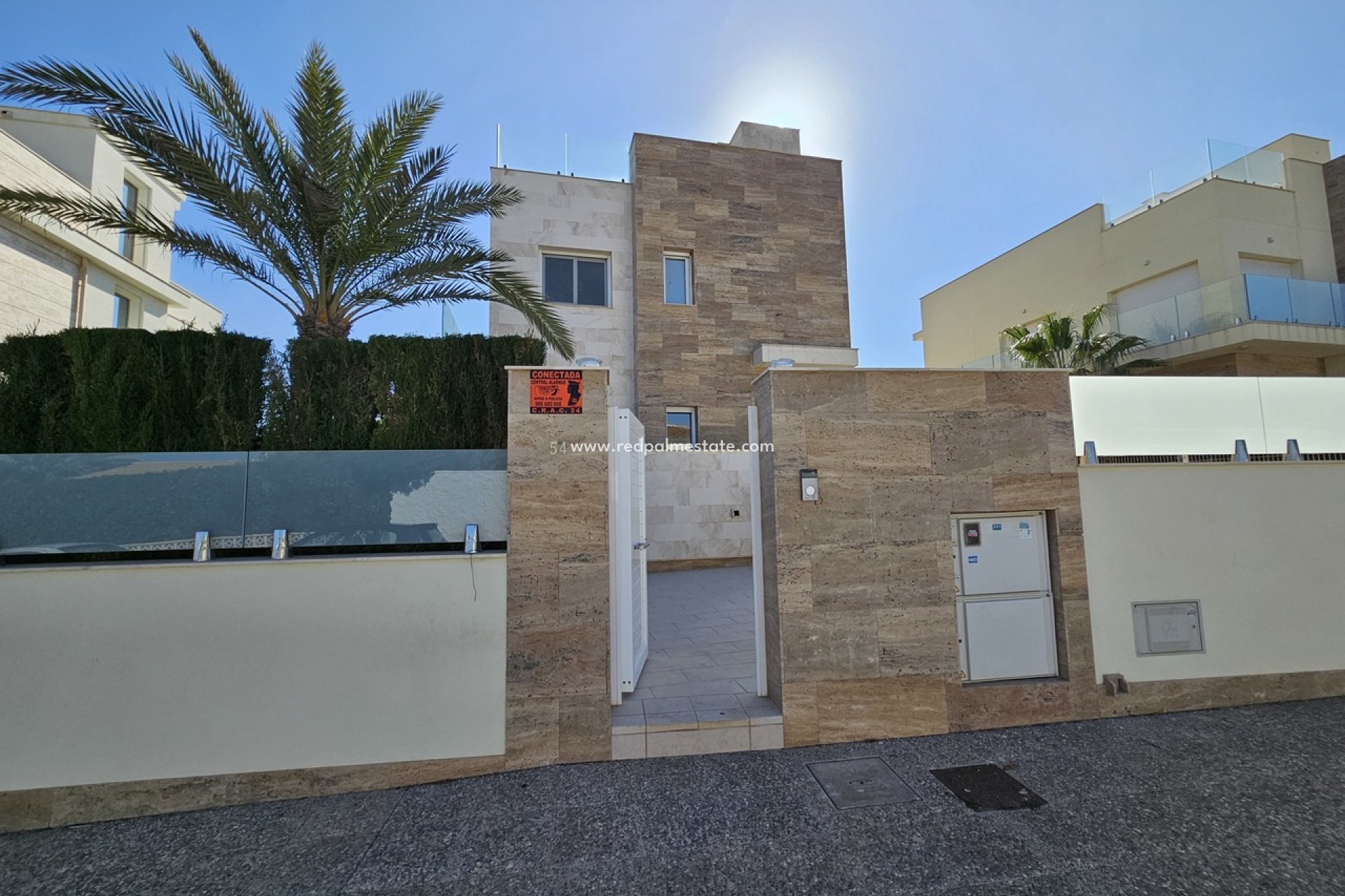 Reventa - Villa -
Orihuela Costa - Costa Blanca