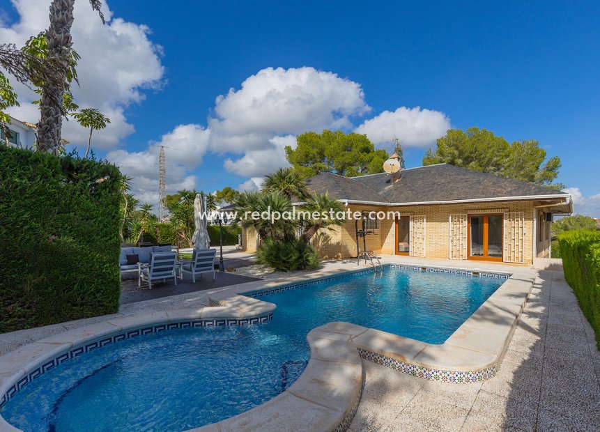 Reventa - Villa -
Orihuela Costa - Costa Blanca