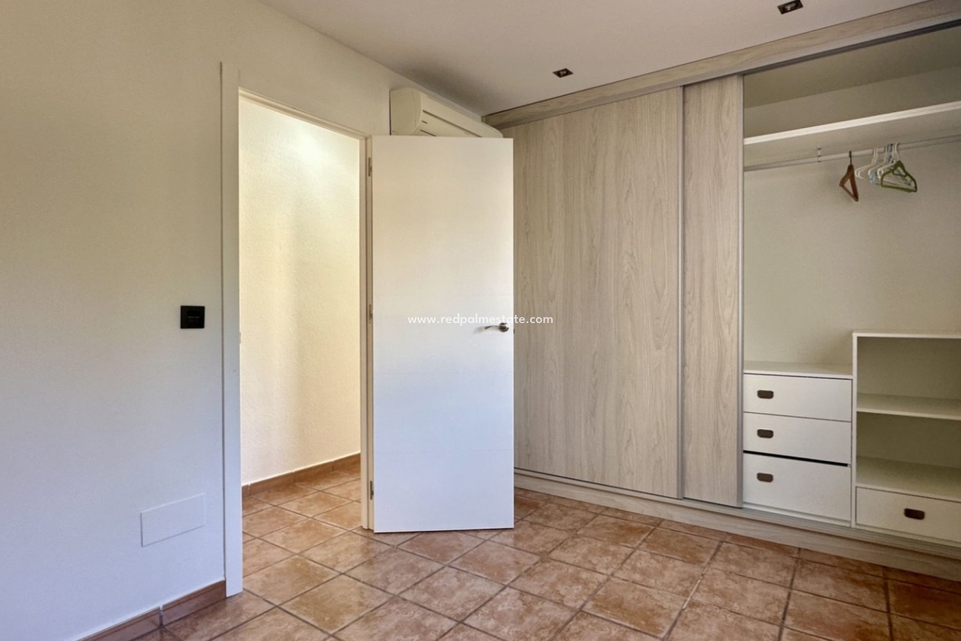 Reventa - Villa -
Orihuela Costa - Costa Blanca