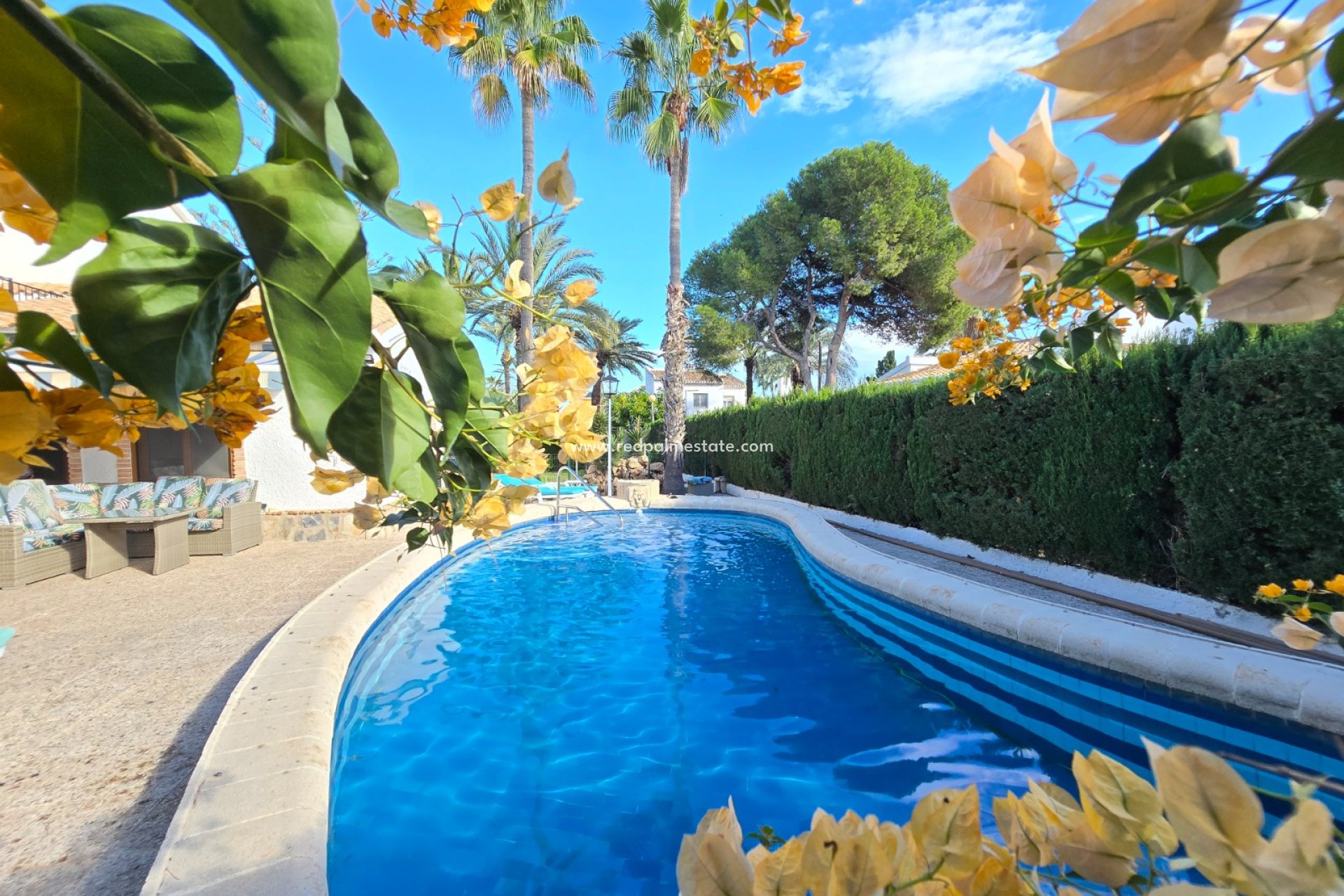 Reventa - Villa -
Orihuela Costa - Costa Blanca