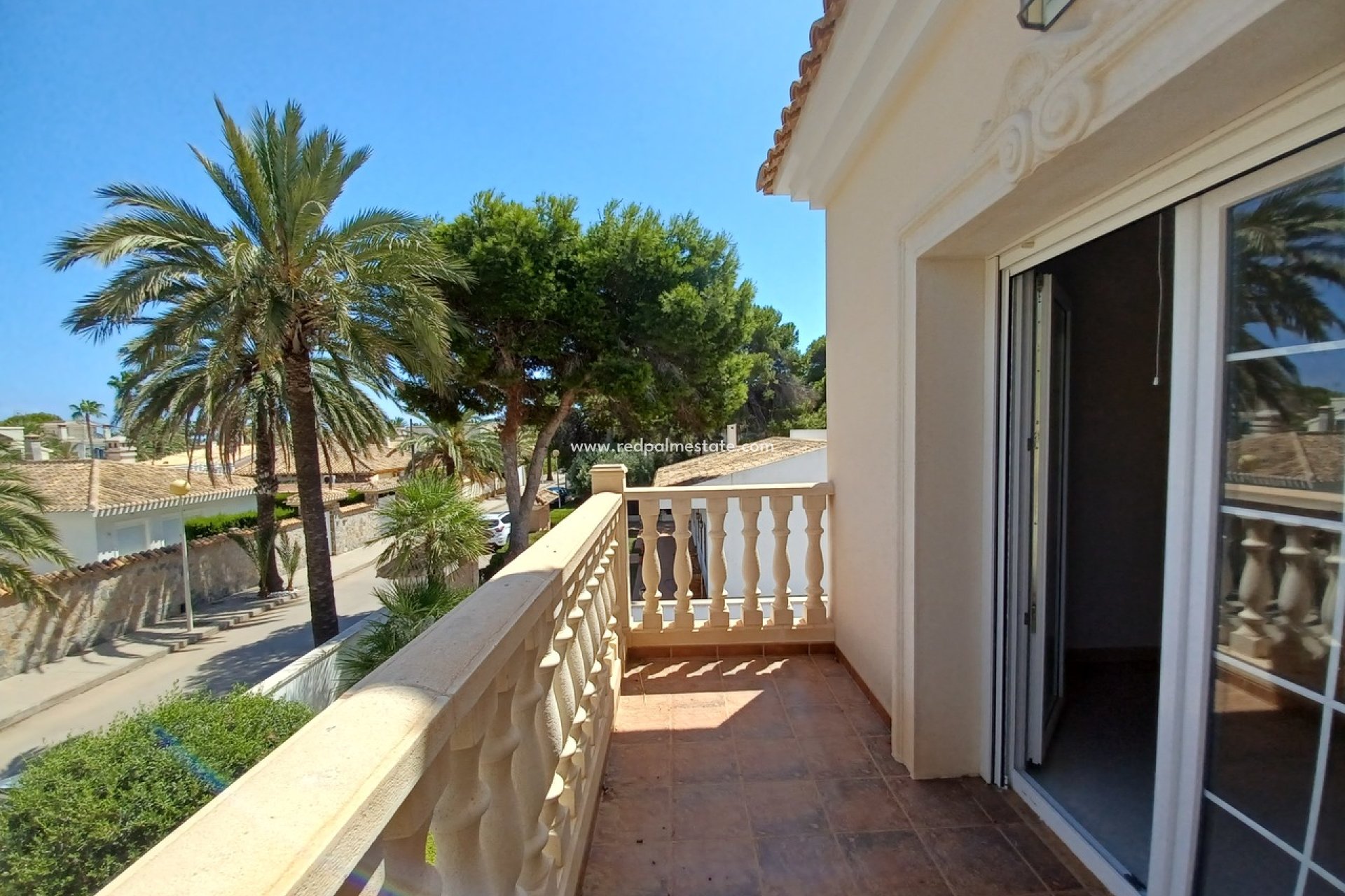 Reventa - Villa -
Orihuela Costa - Costa Blanca