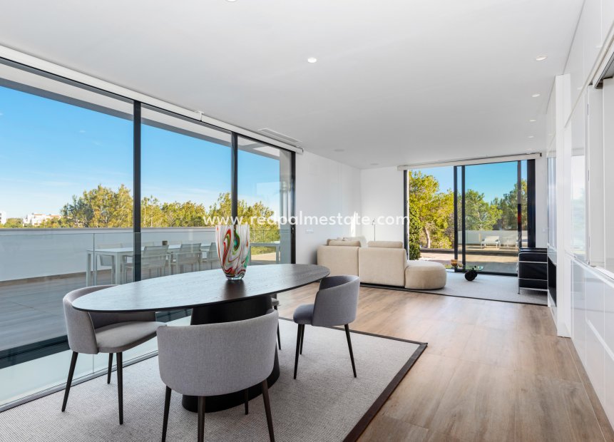 Reventa - Villa -
Orihuela Costa - Dehesa de campoamor