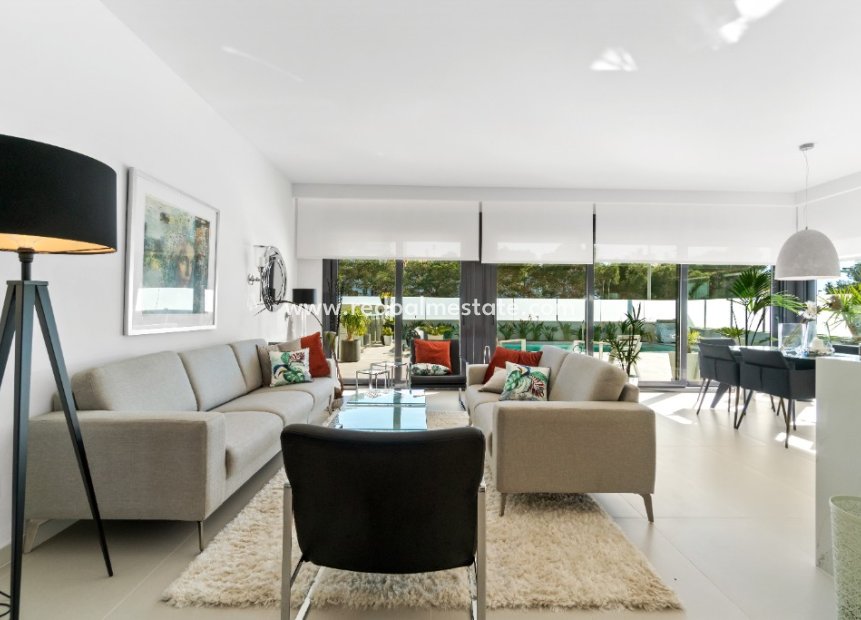 Reventa - Villa -
Orihuela Costa - Dehesa de campoamor