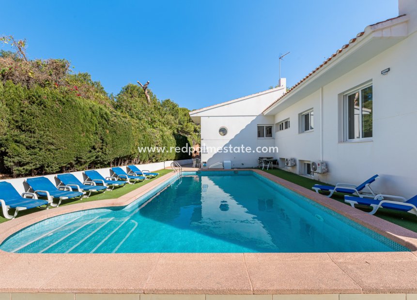 Reventa - Villa -
Orihuela Costa - Dehesa de campoamor