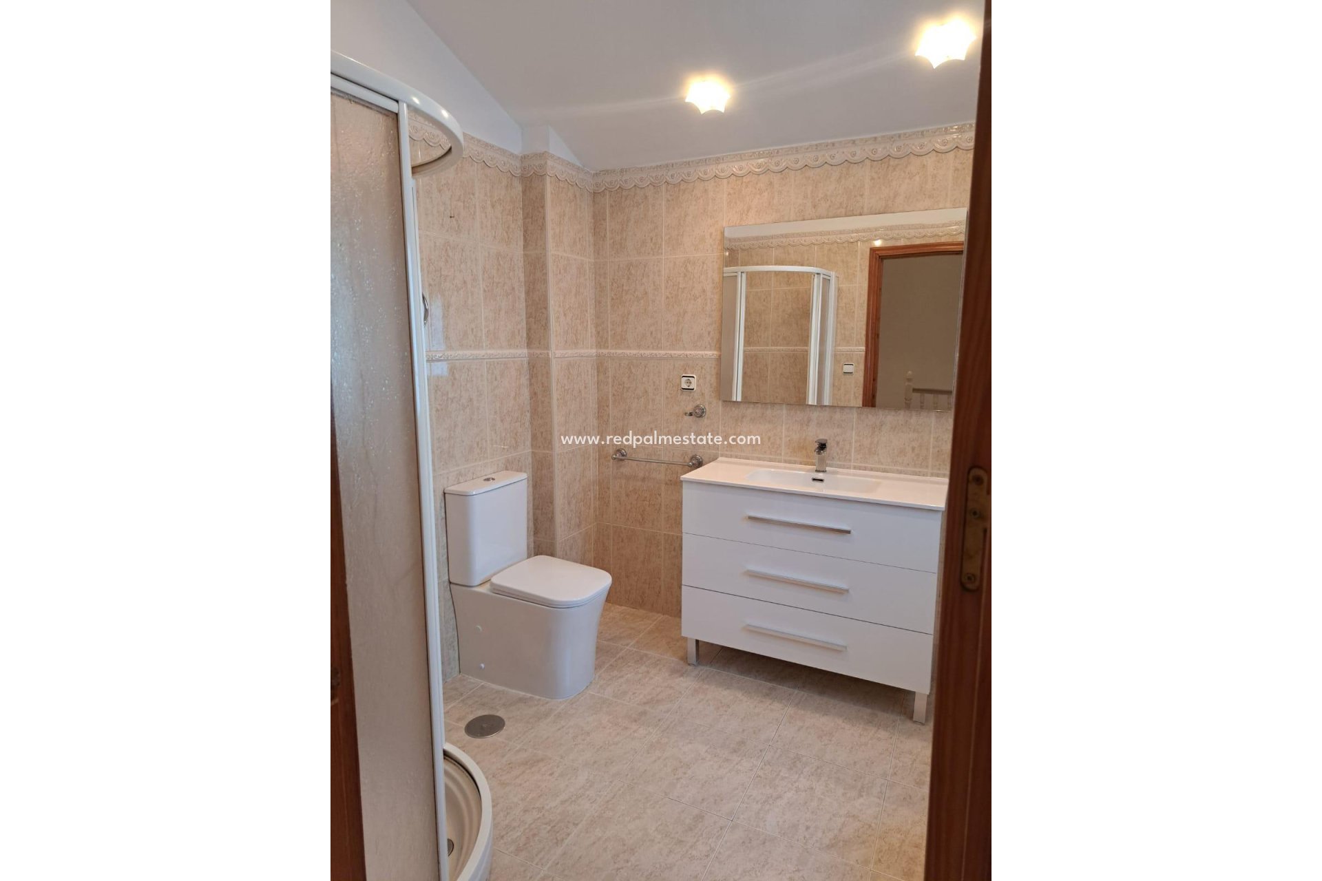 Reventa - Villa -
Orihuela Costa - Desamparados-hurchillo-torremendo