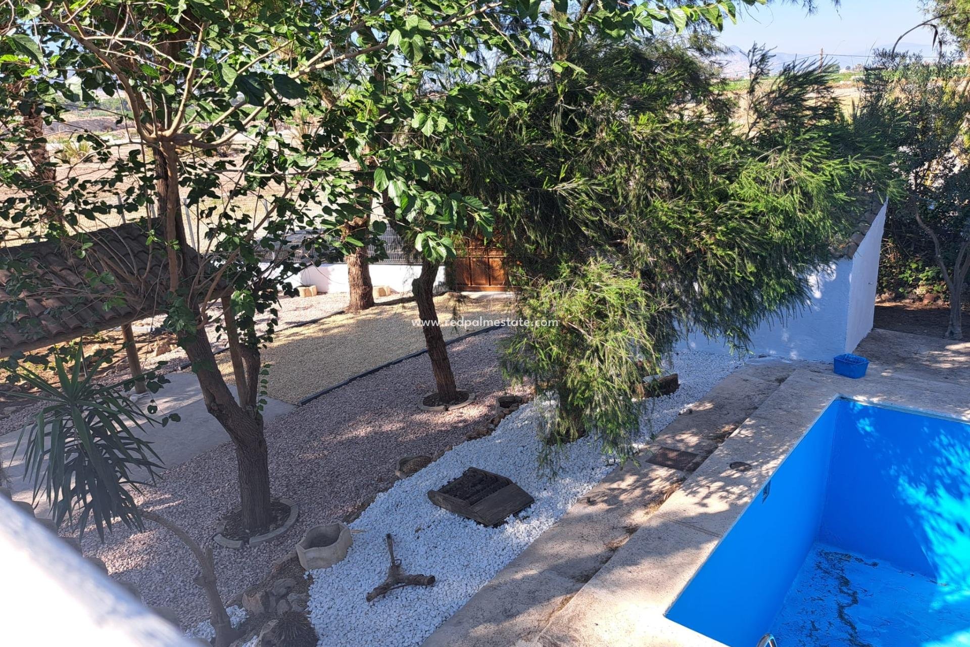 Reventa - Villa -
Orihuela Costa - Desamparados-hurchillo-torremendo