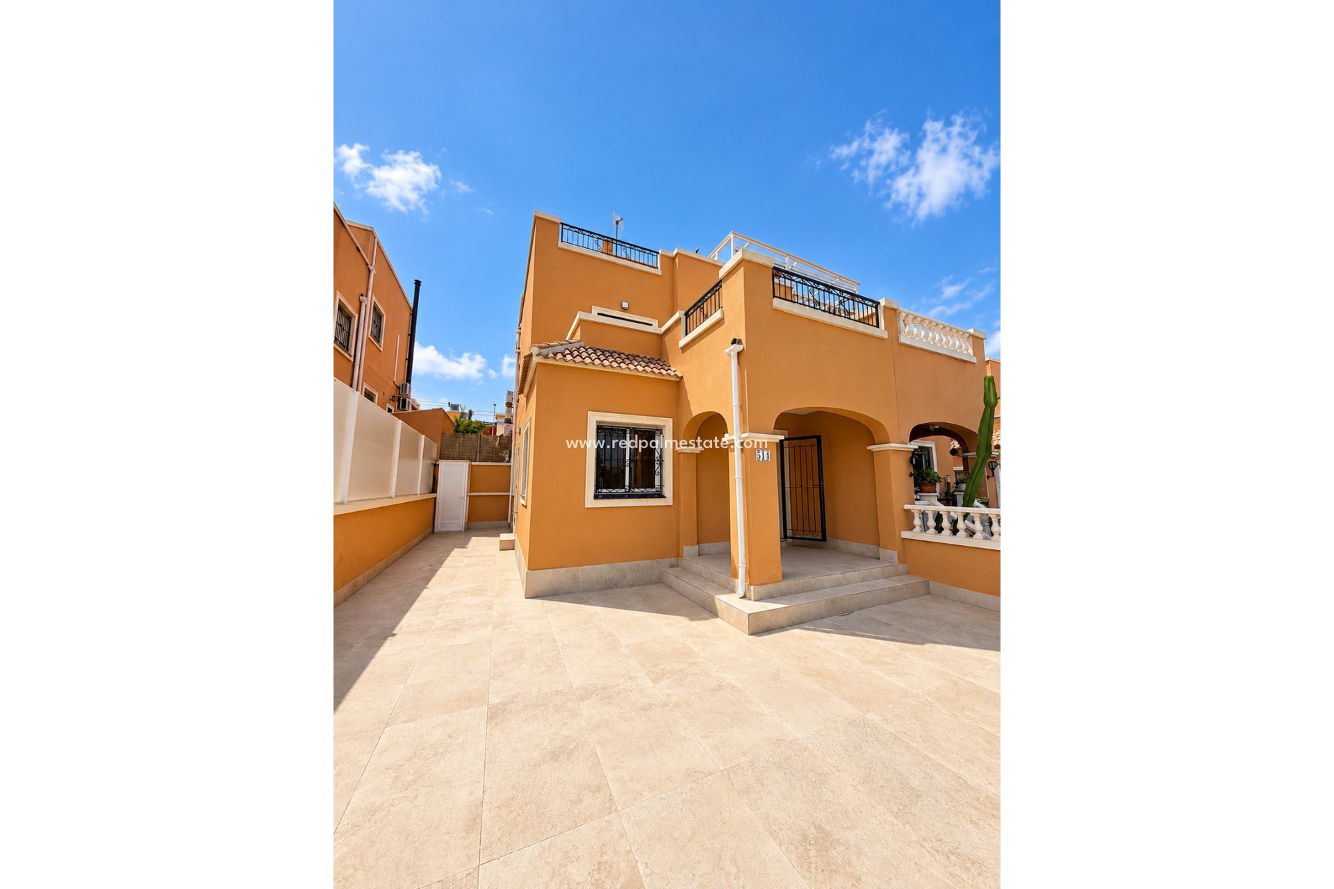 Reventa - Villa -
Orihuela Costa - dream hills