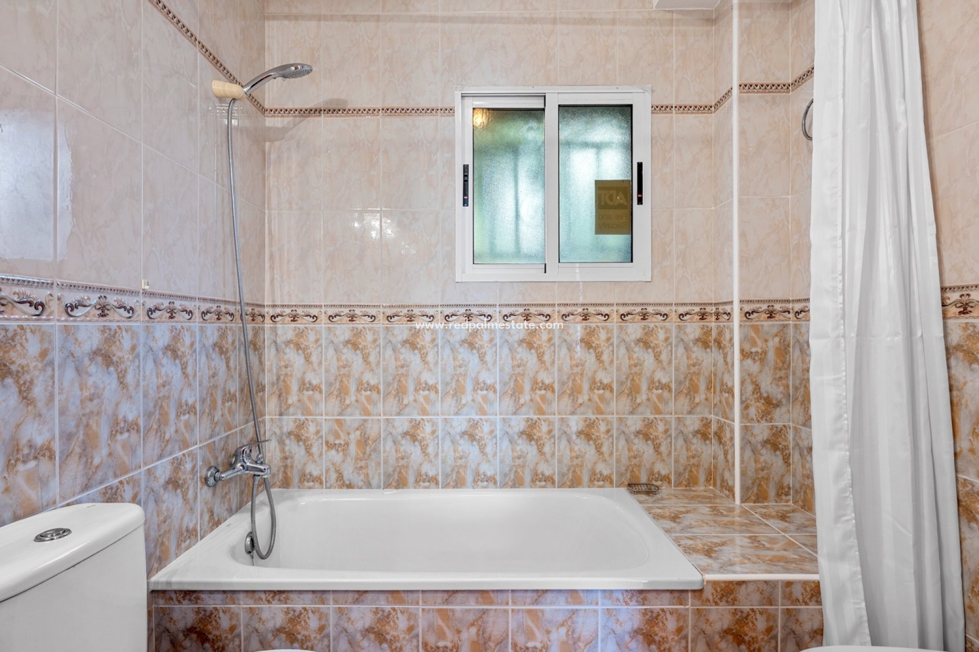 Reventa - Villa -
Orihuela Costa - El Galan
