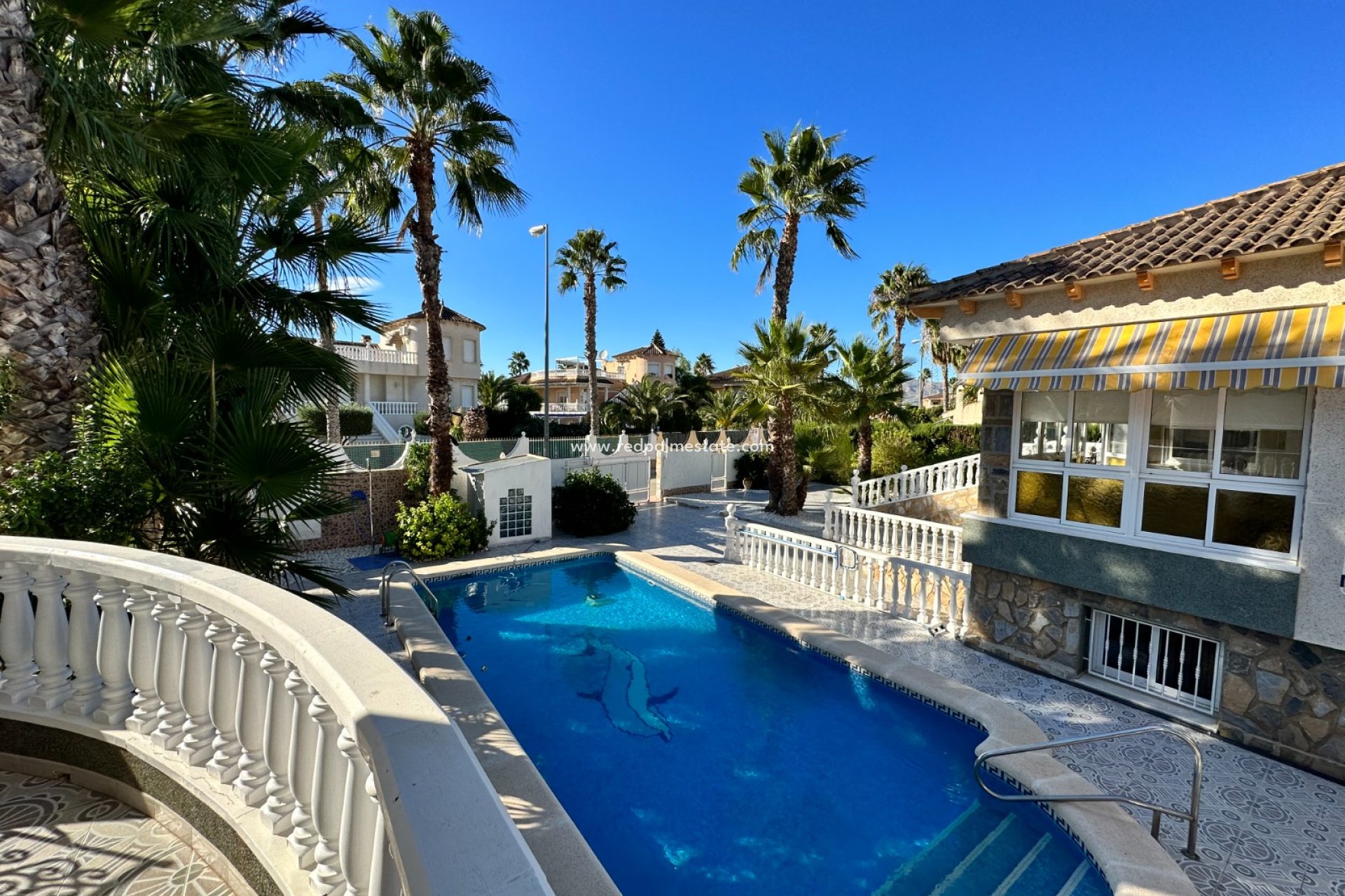 Reventa - Villa -
Orihuela Costa - Inland